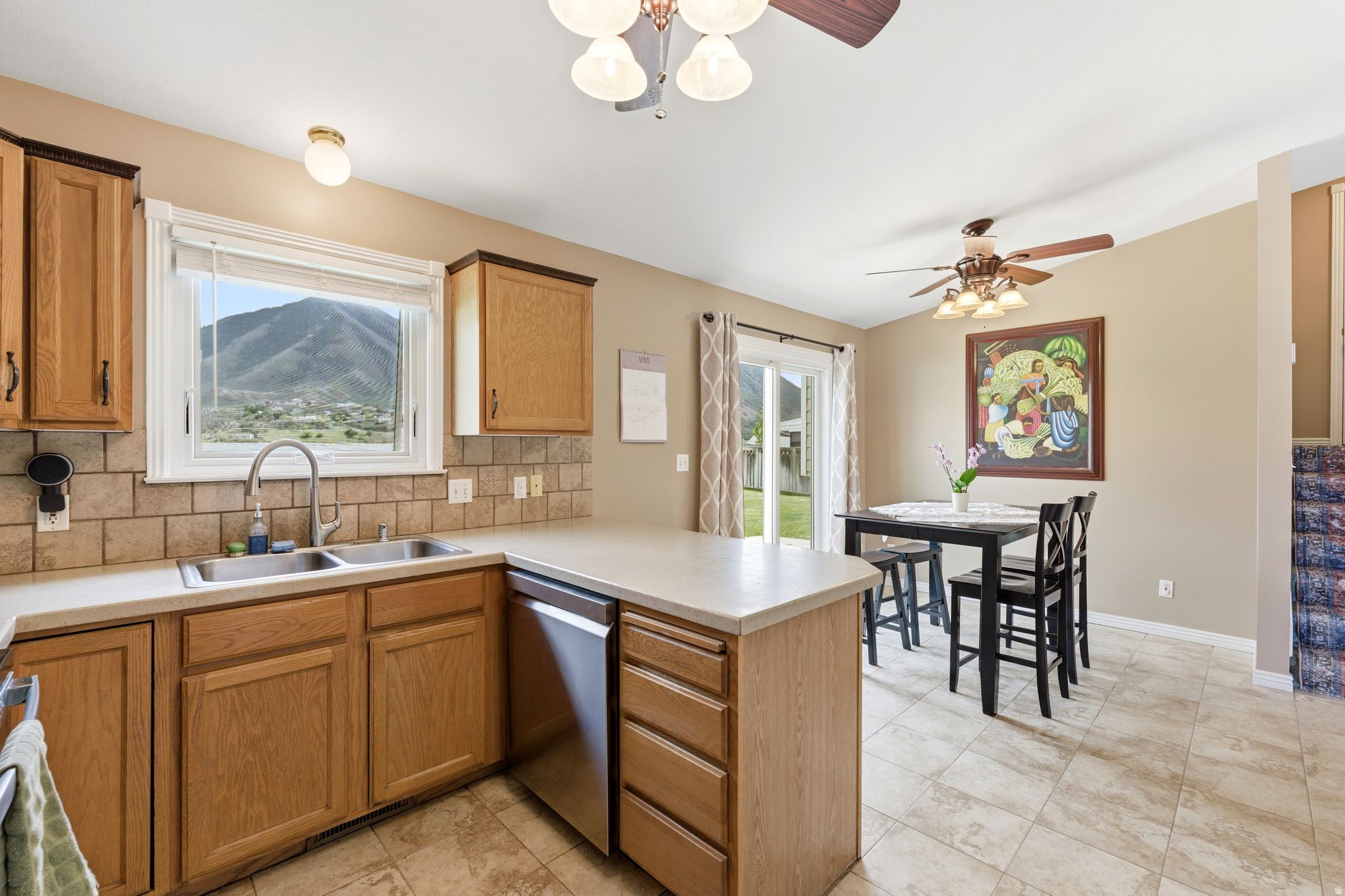 RIDGE - Residential
