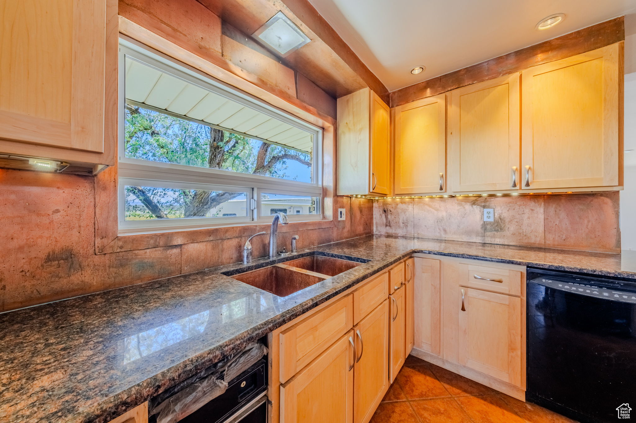 CANYON COUNTRY SUBDIVISION - Residential