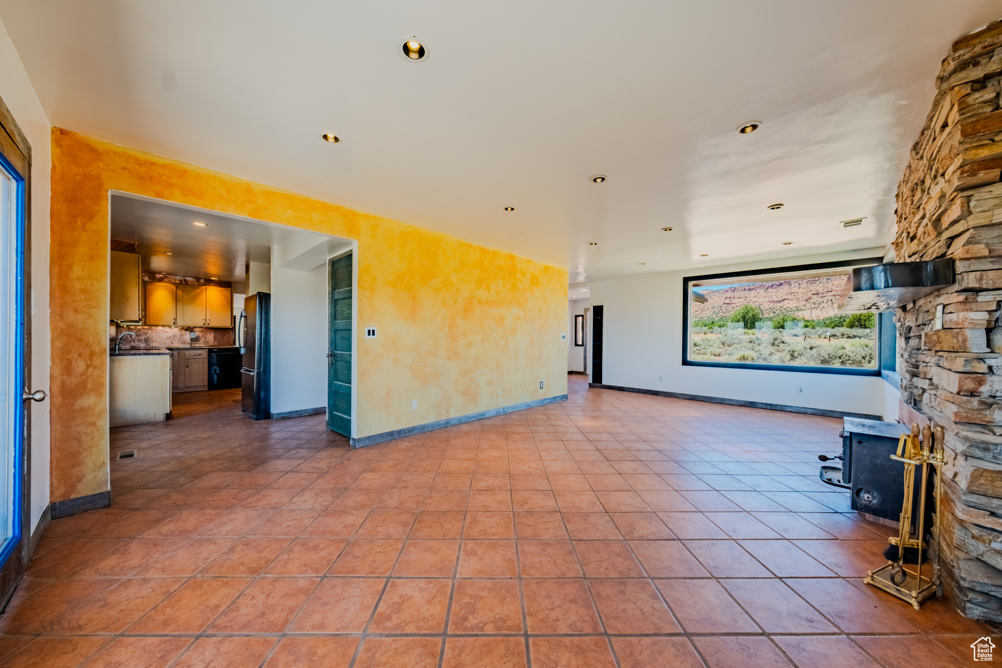 CANYON COUNTRY SUBDIVISION - Residential