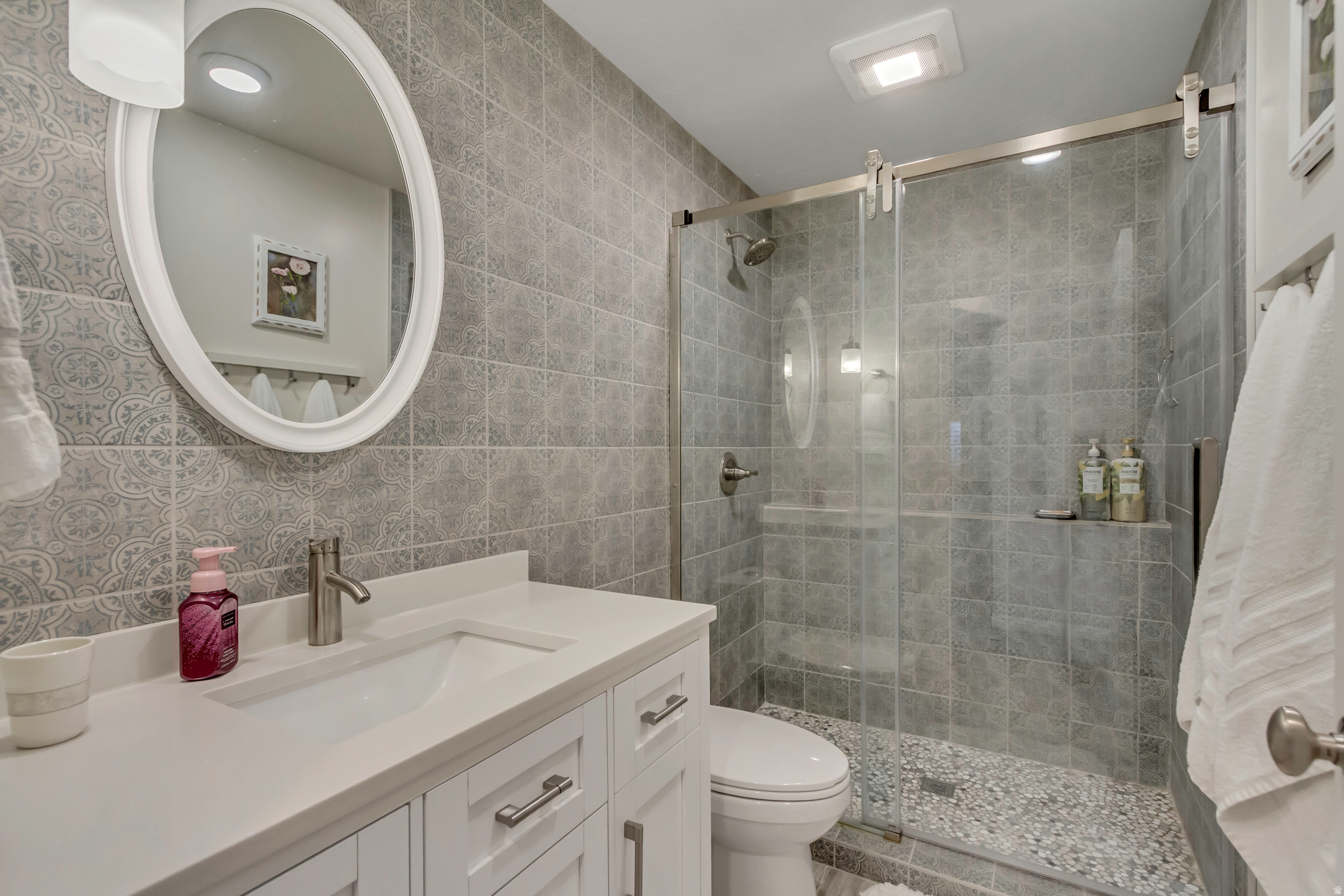 GREYHAWK - Residential