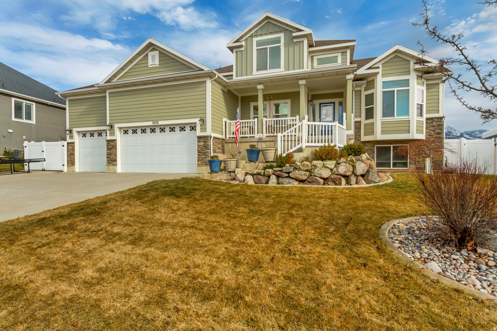 GREYHAWK - Residential