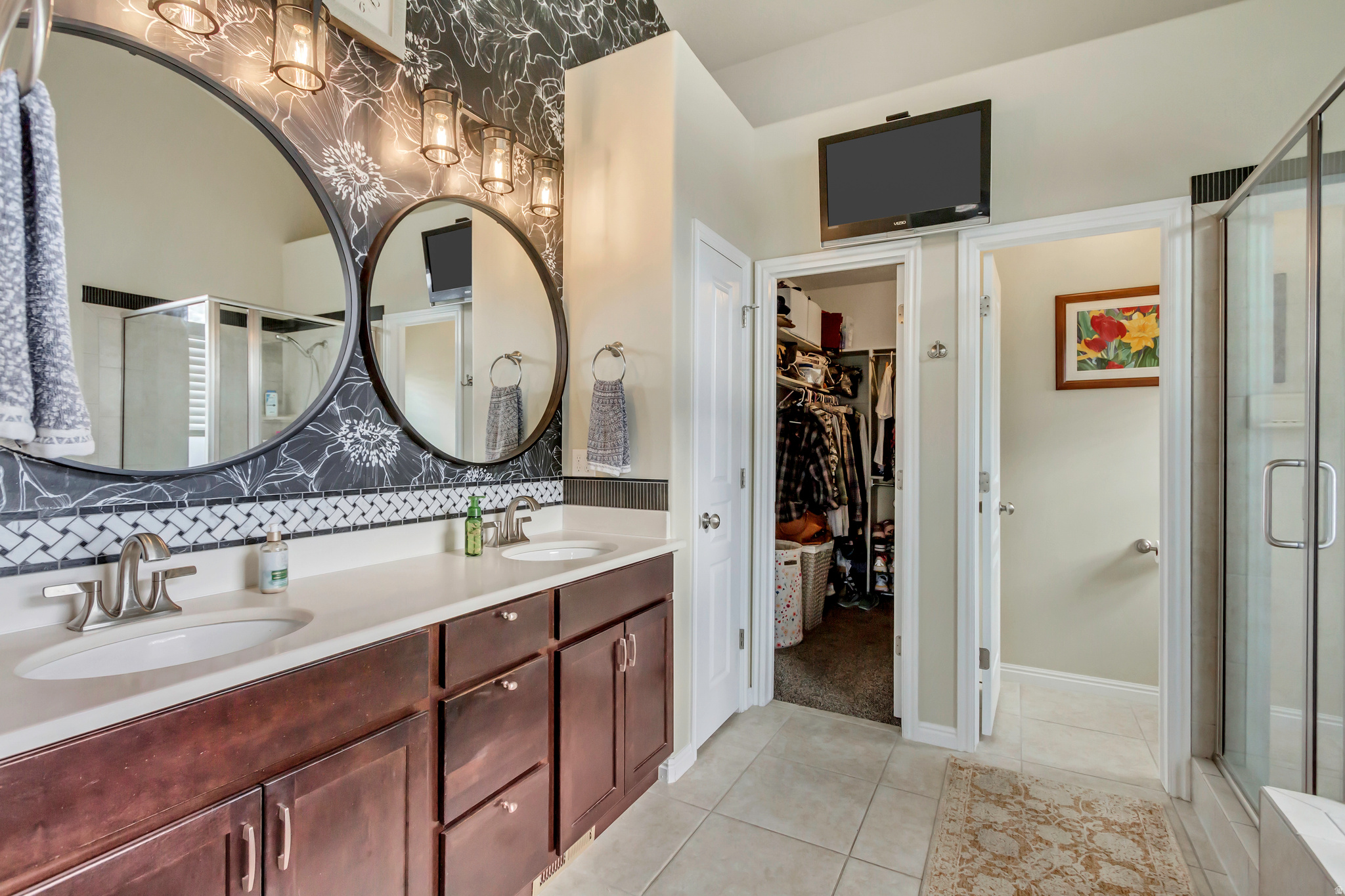 GREYHAWK - Residential