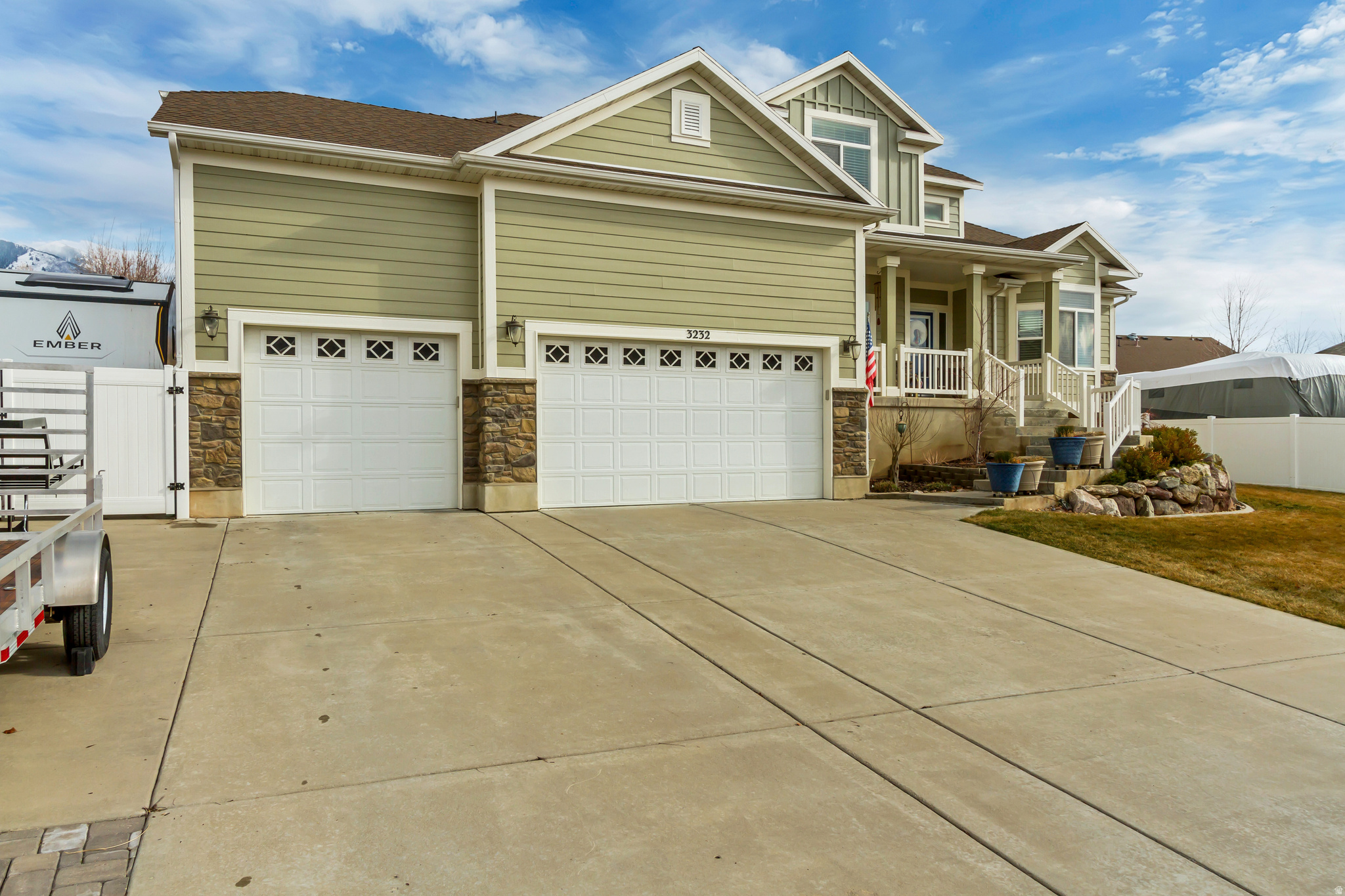 GREYHAWK - Residential