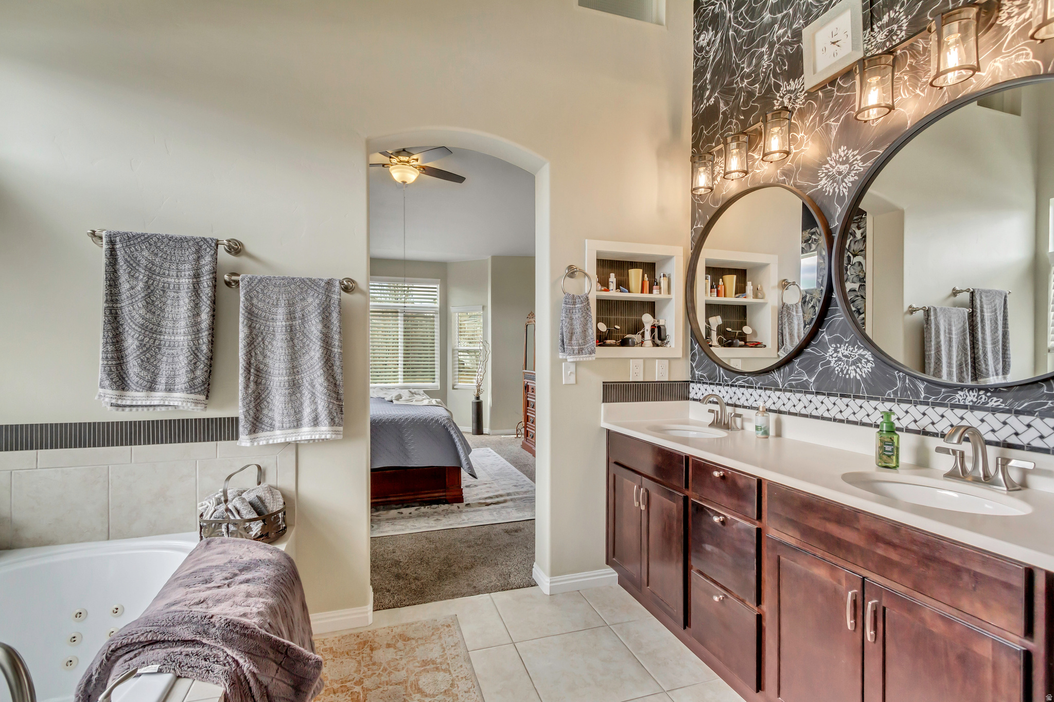 GREYHAWK - Residential