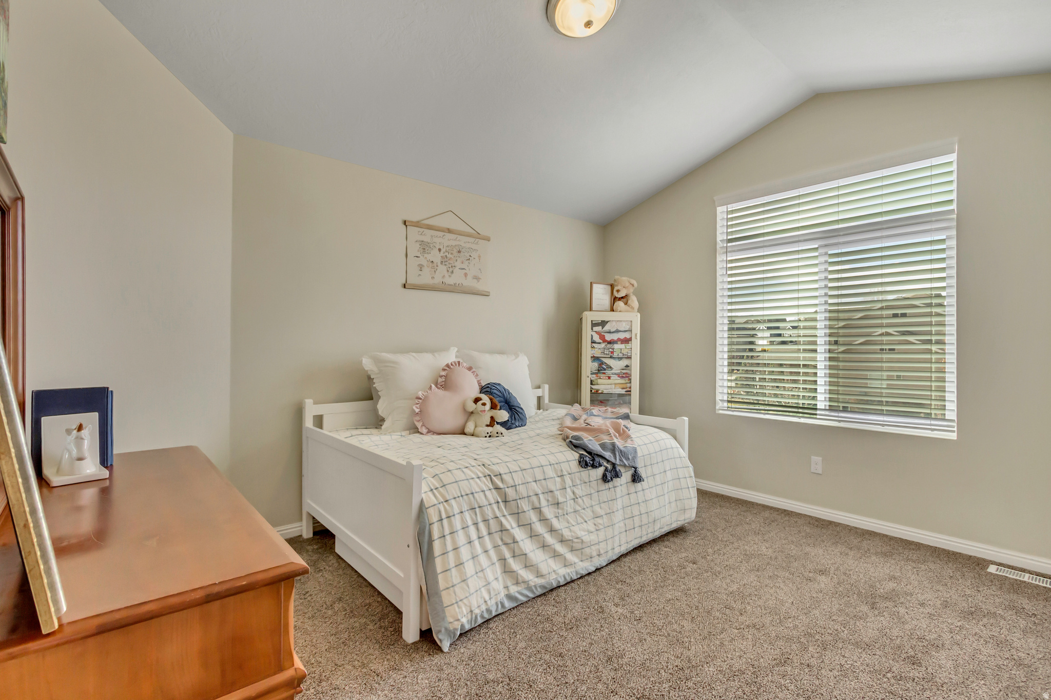 GREYHAWK - Residential