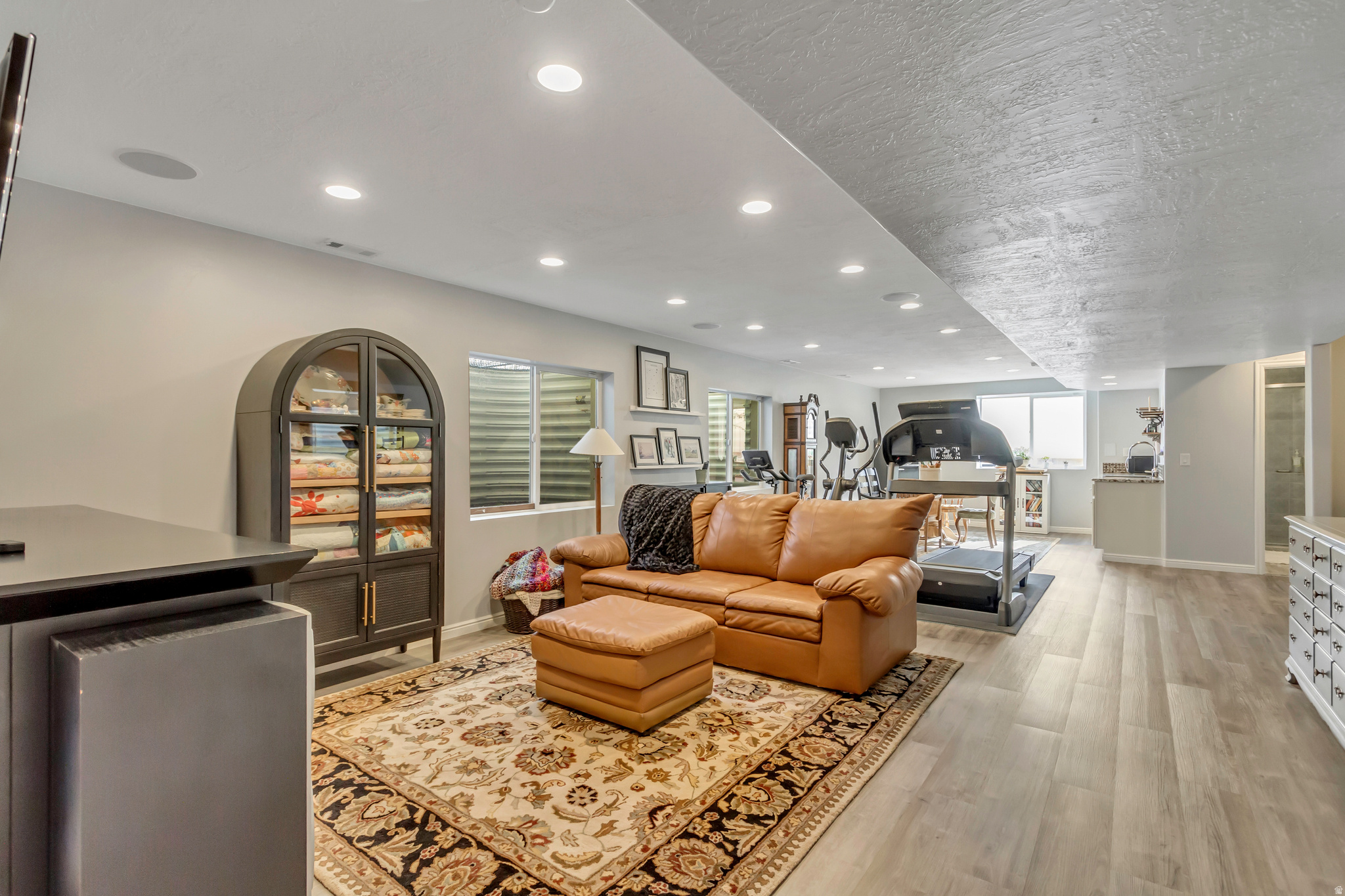 GREYHAWK - Residential