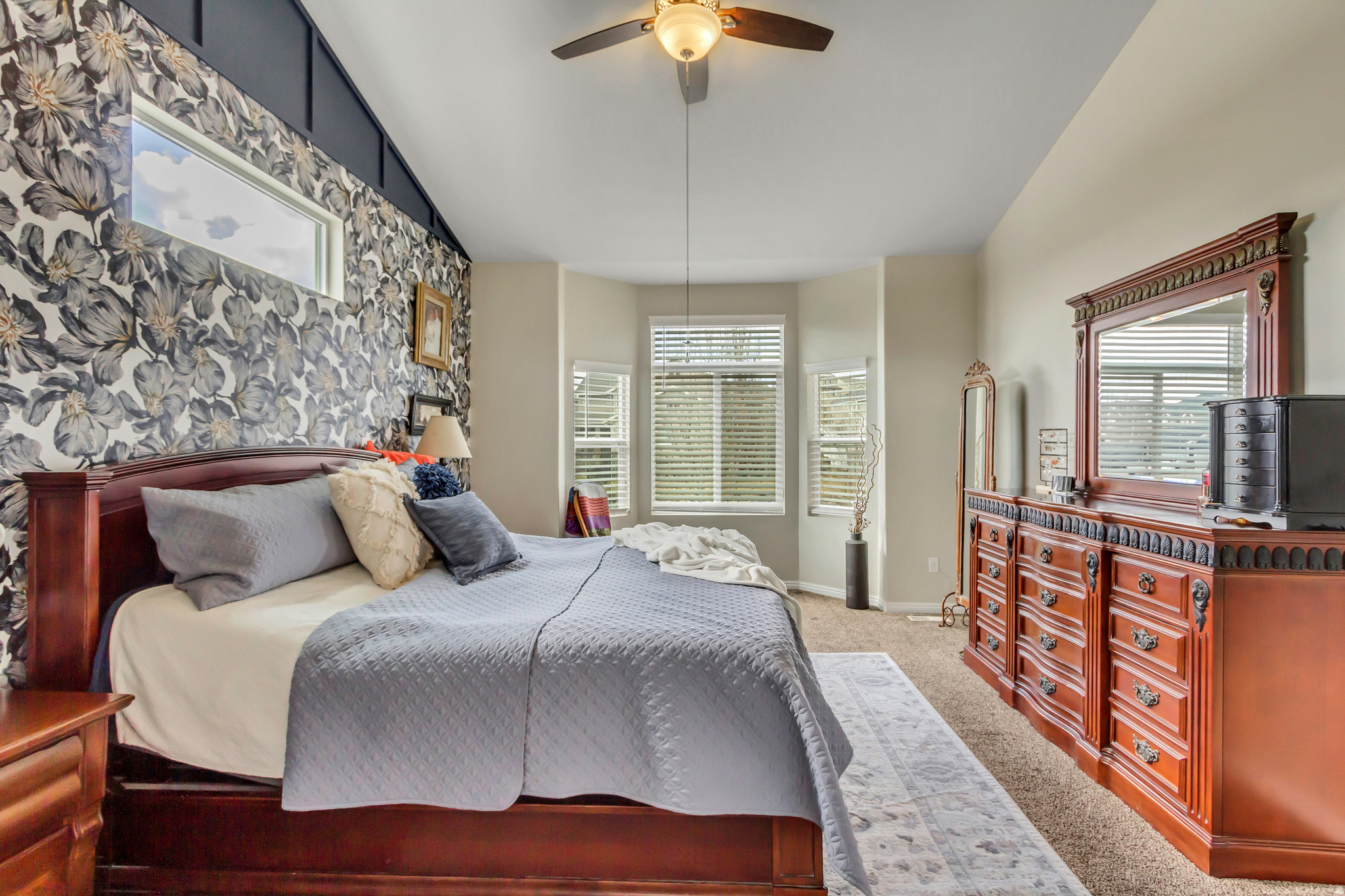 GREYHAWK - Residential