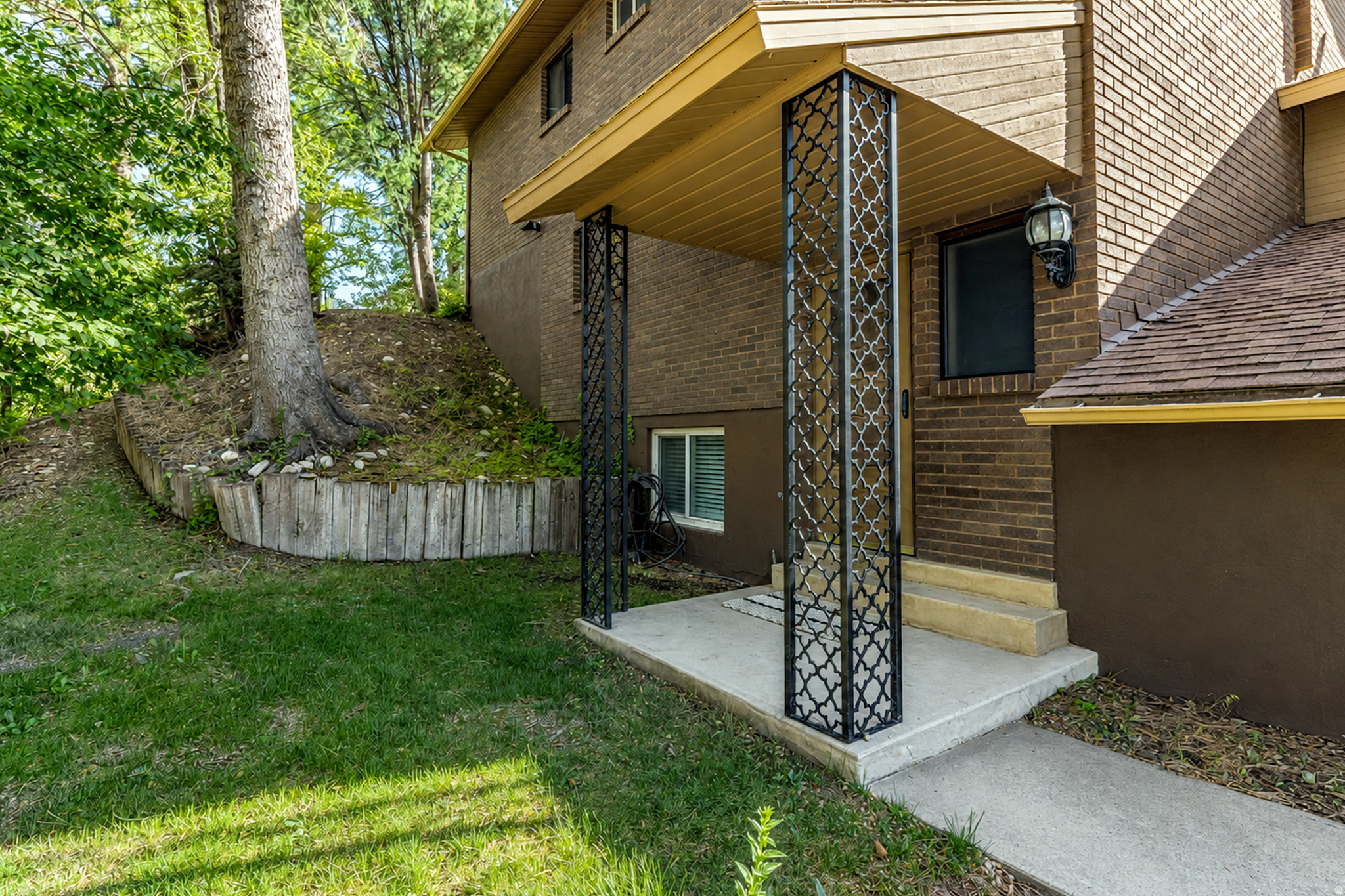 BUTLER - Residential