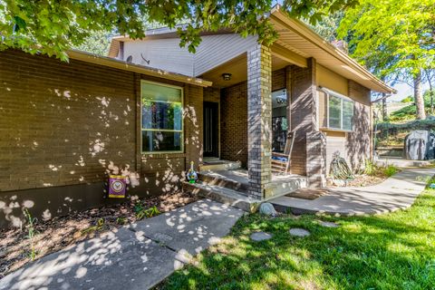 Tiny photo for 330 E 3325 N, North Ogden, UT 84414 (MLS # 2161864)