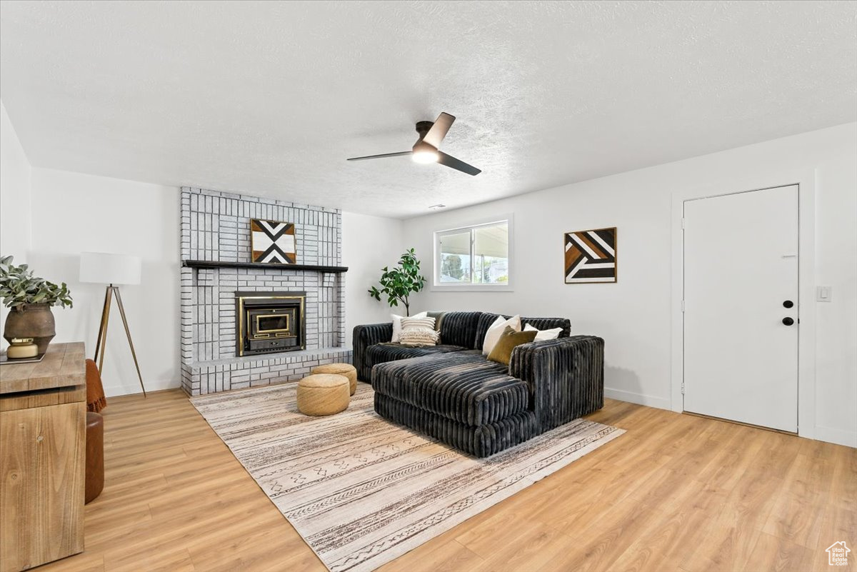 WOODRIDGE - Residential