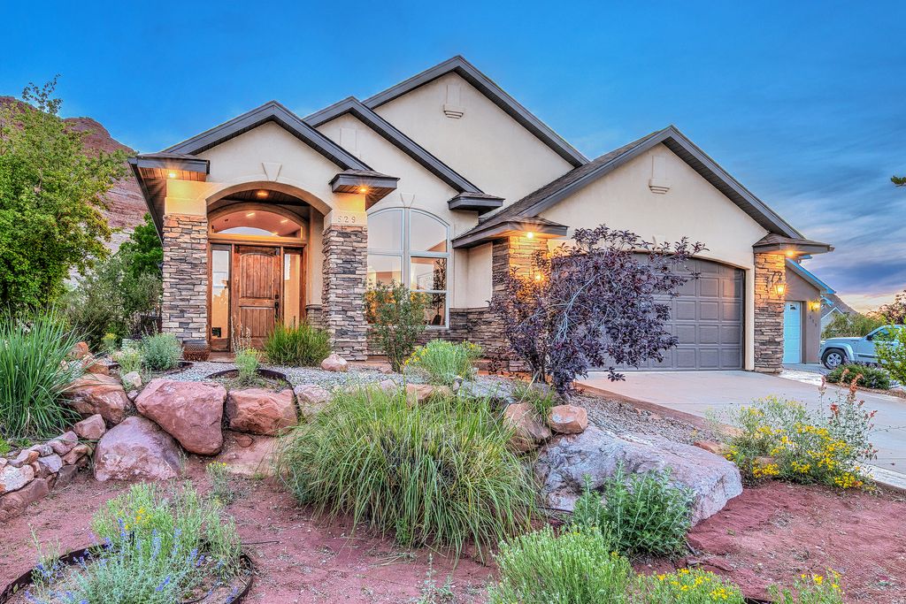 Photo of 529 DOC ALLEN DR, Moab, UT 84532 (MLS # 2156728)