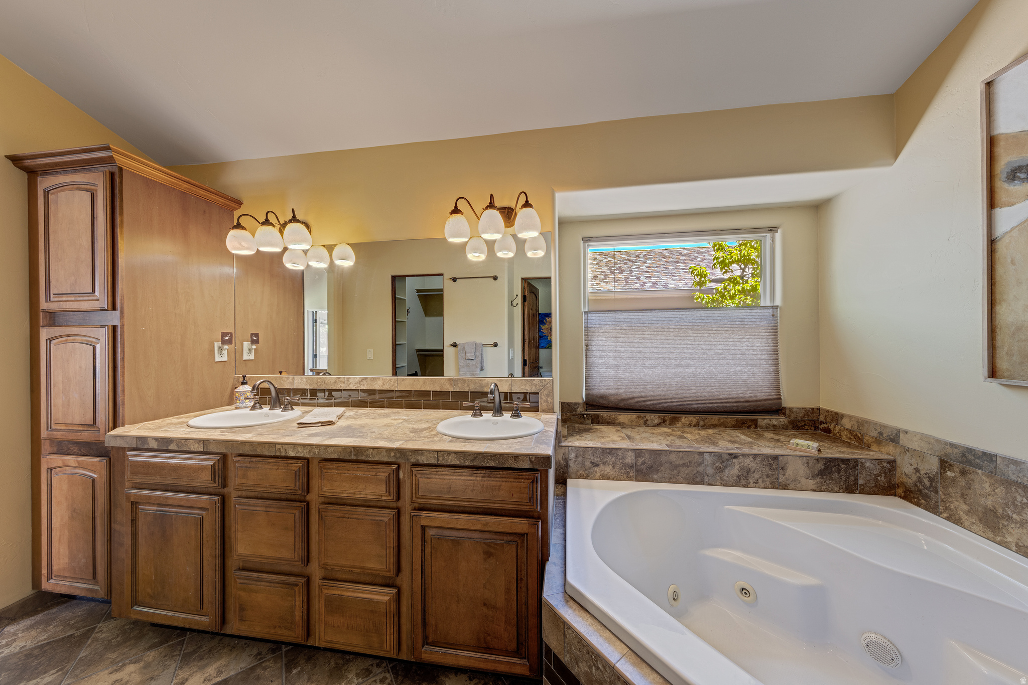 SUNRISE HILLS - Residential