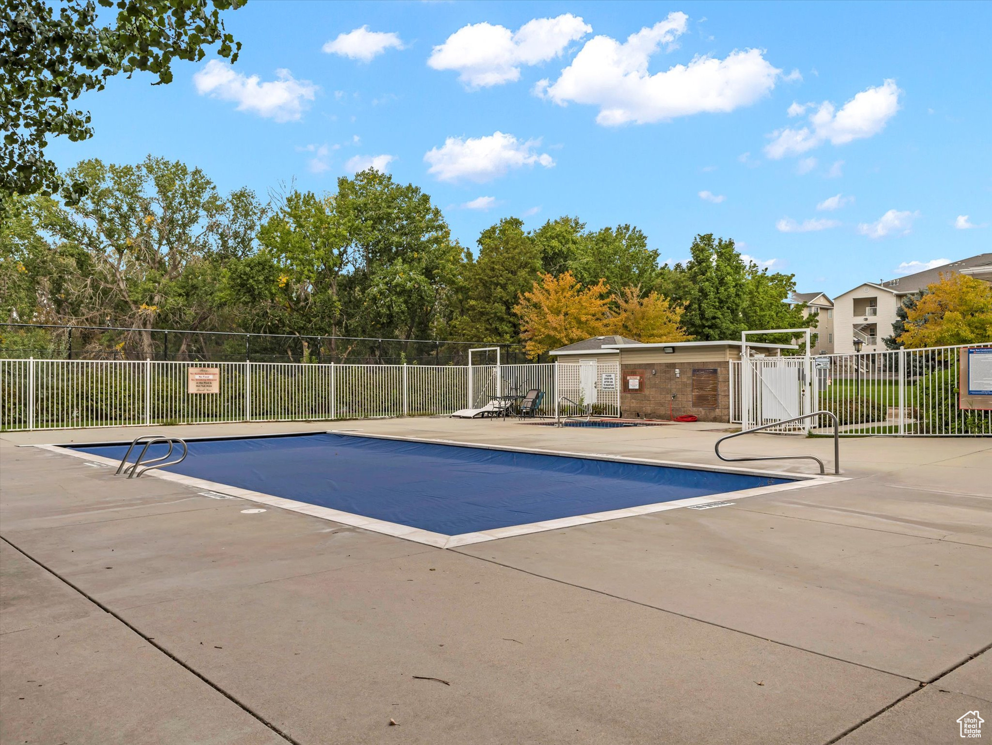 RIVER RUN CONDO PH 6 - Residential