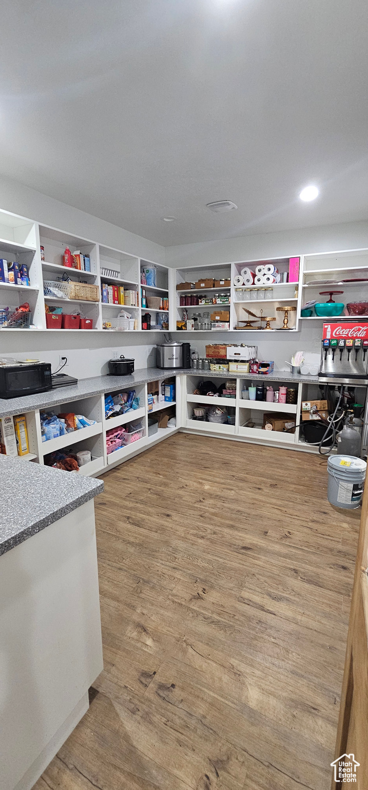 KELLY MINOR SUB - Residential