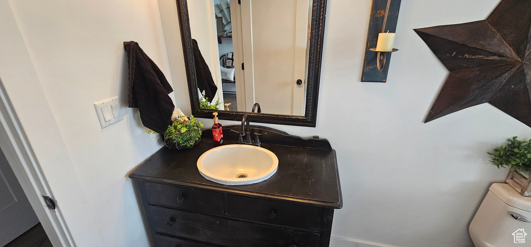 KELLY MINOR SUB - Residential