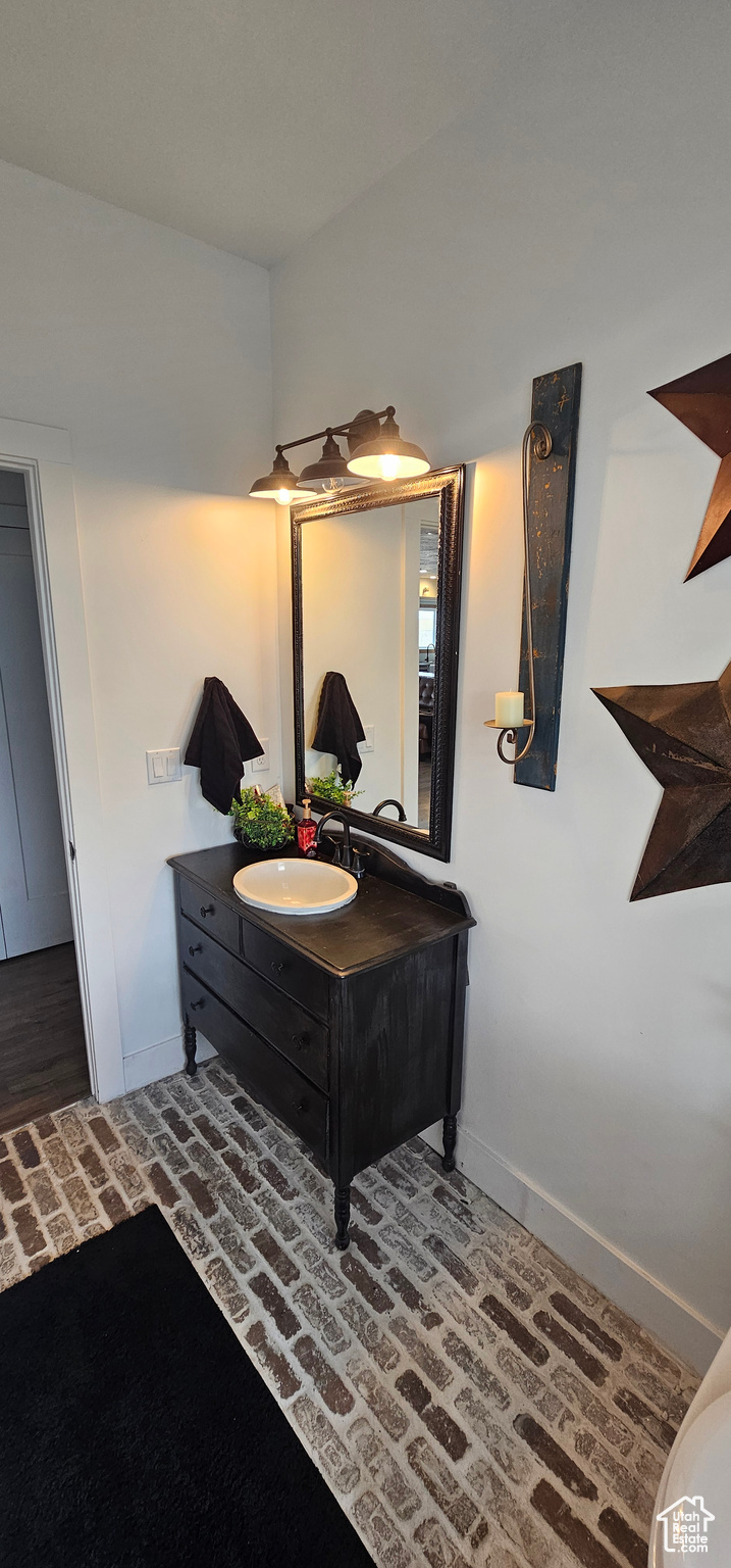 KELLY MINOR SUB - Residential