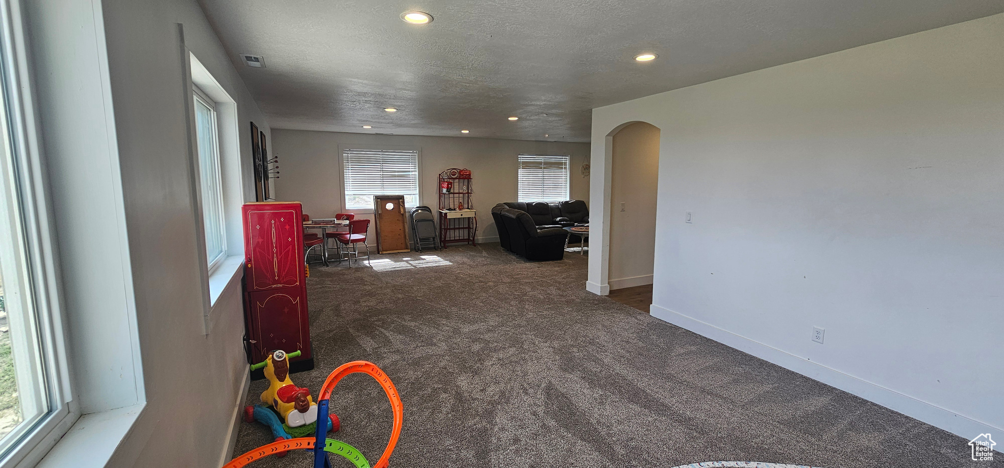 KELLY MINOR SUB - Residential