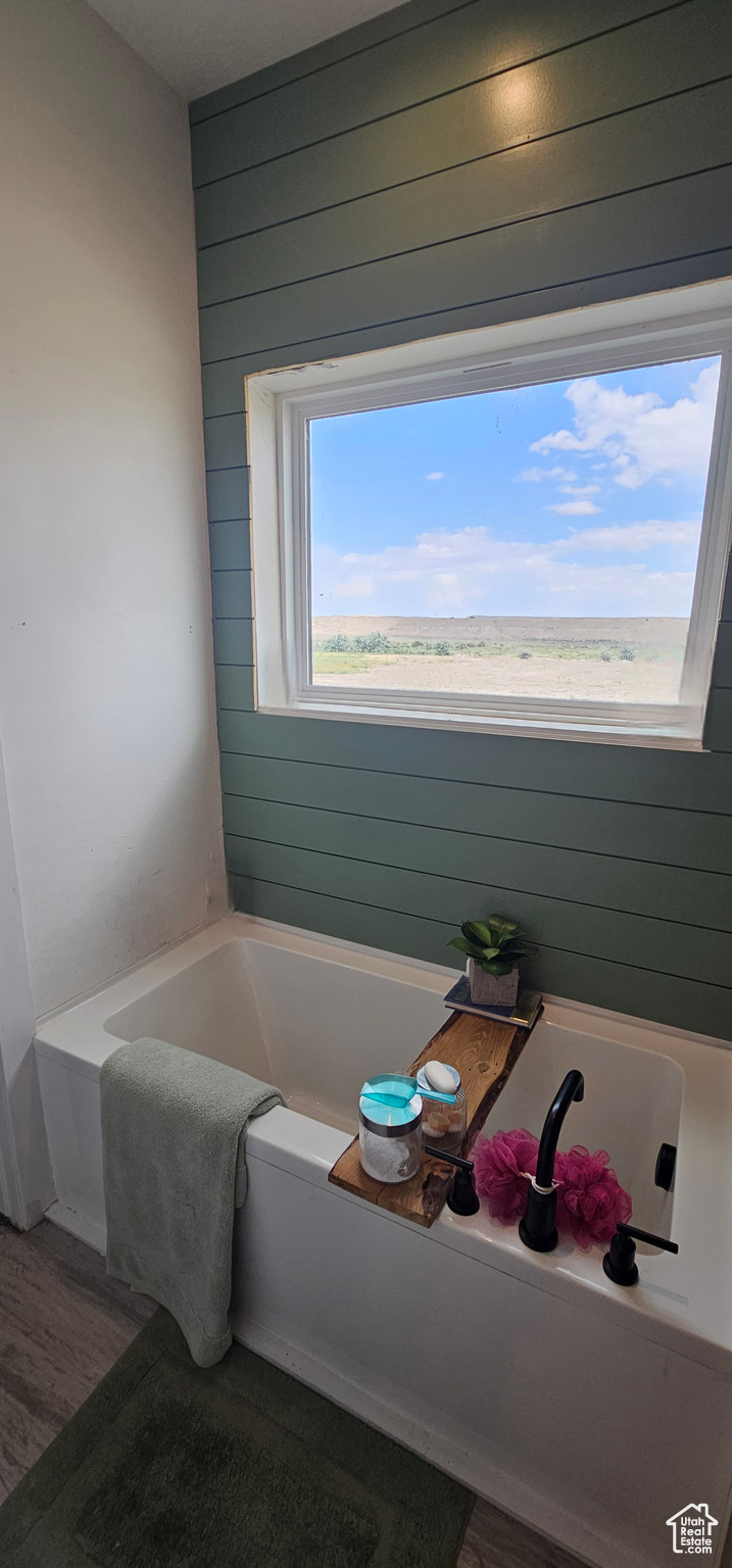 KELLY MINOR SUB - Residential