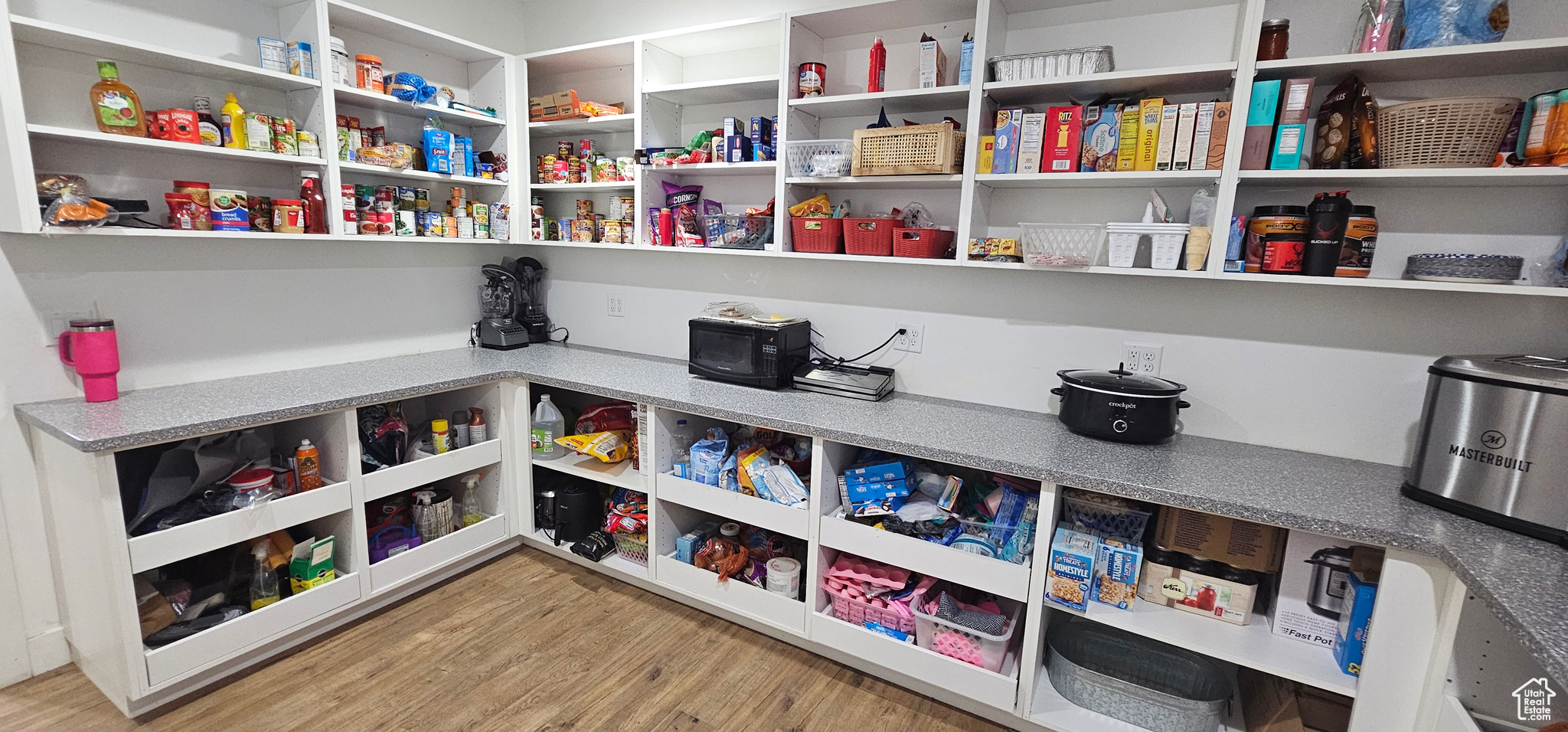 KELLY MINOR SUB - Residential