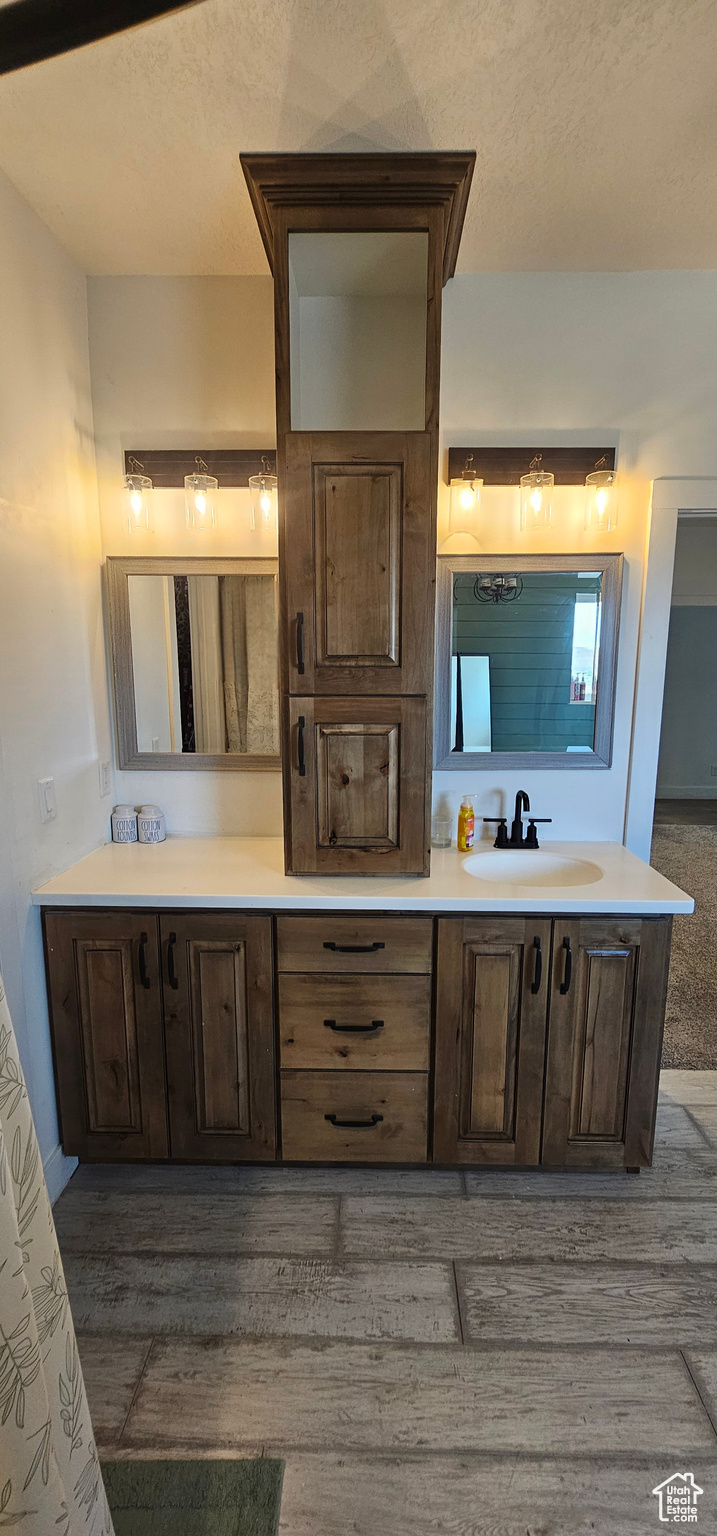 KELLY MINOR SUB - Residential