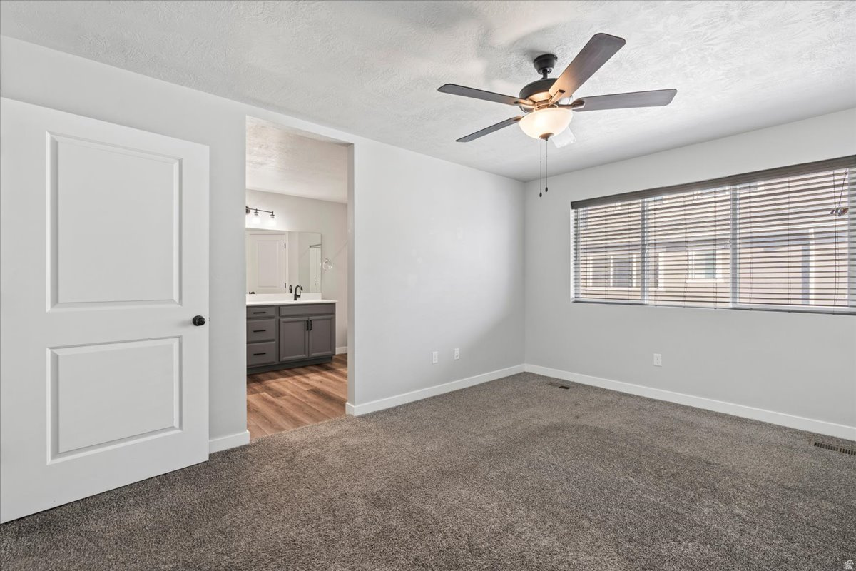 DAY RANCH TOWNS - Residential