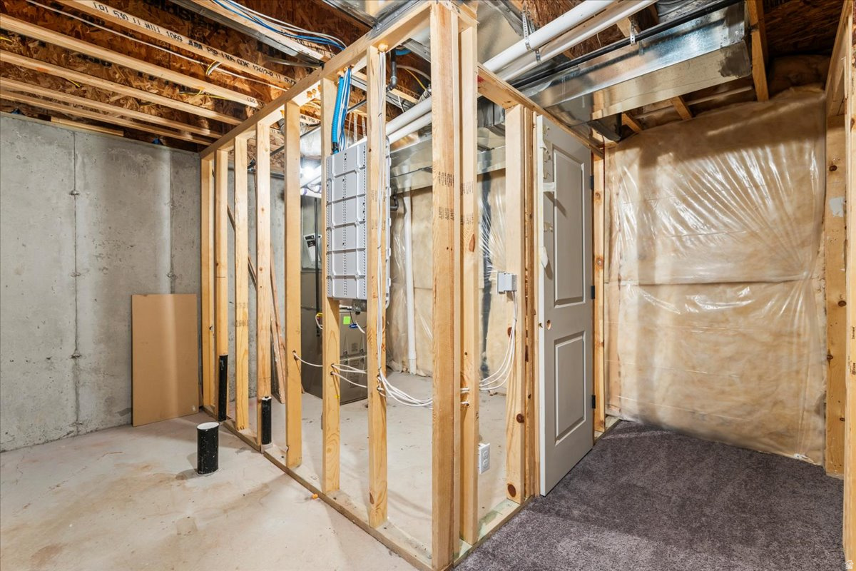 DAY RANCH TOWNS - Residential