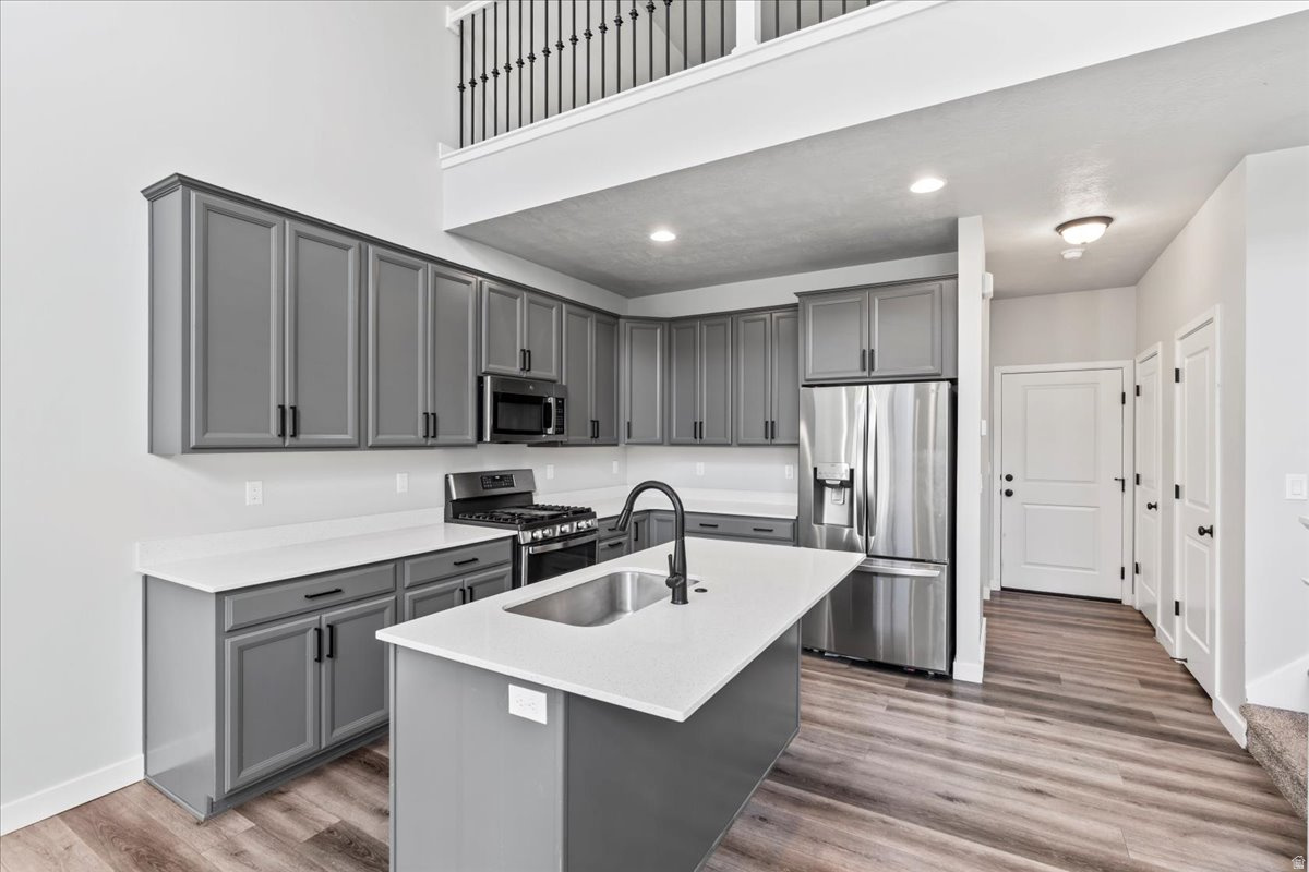 DAY RANCH TOWNS - Residential