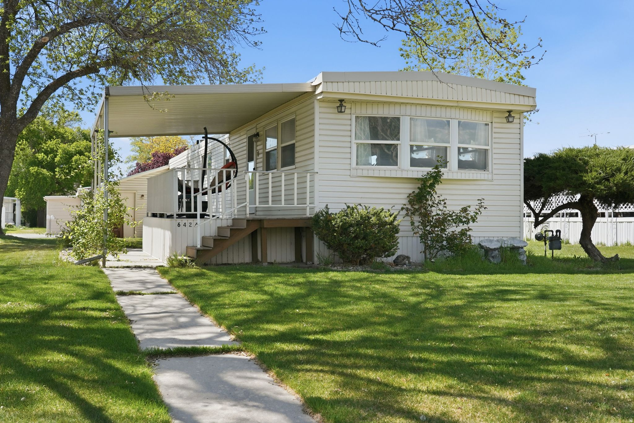 WINCHESTER ESTATES - Residential