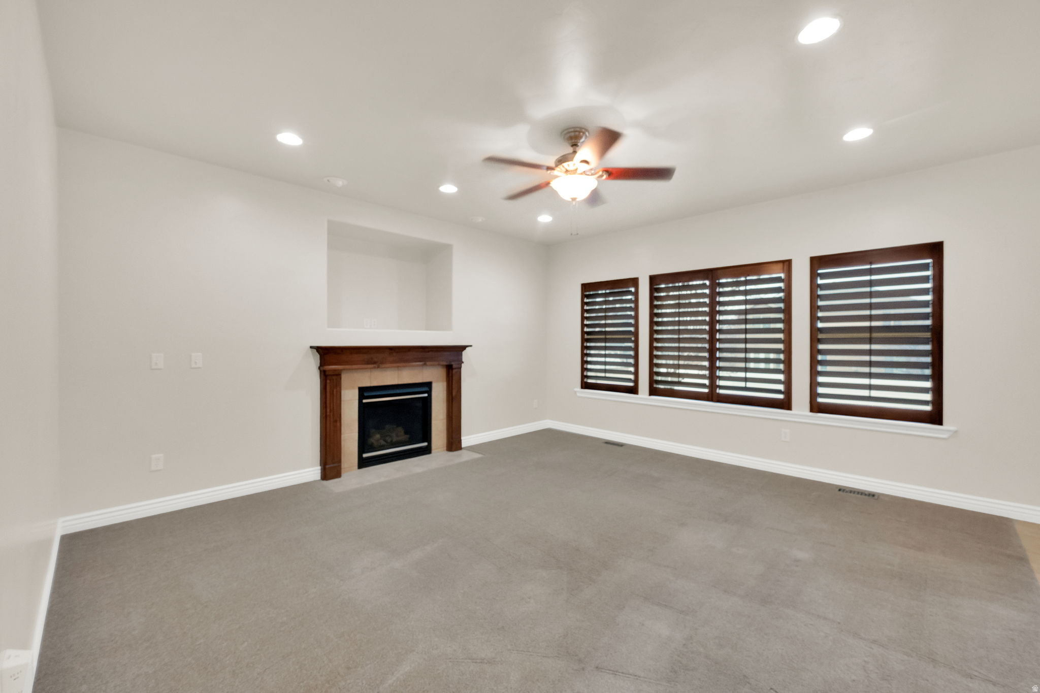 ROSE CREEK CROSSING - Residential