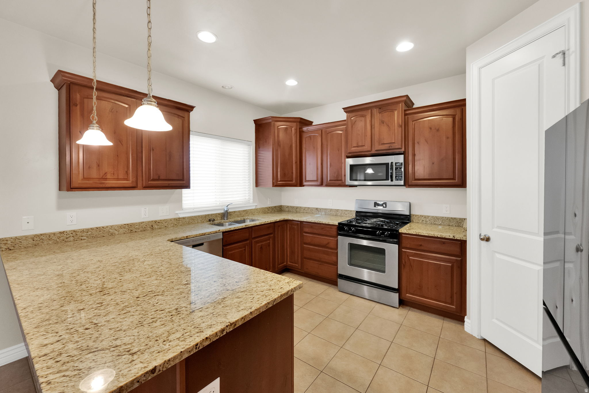 ROSE CREEK CROSSING - Residential