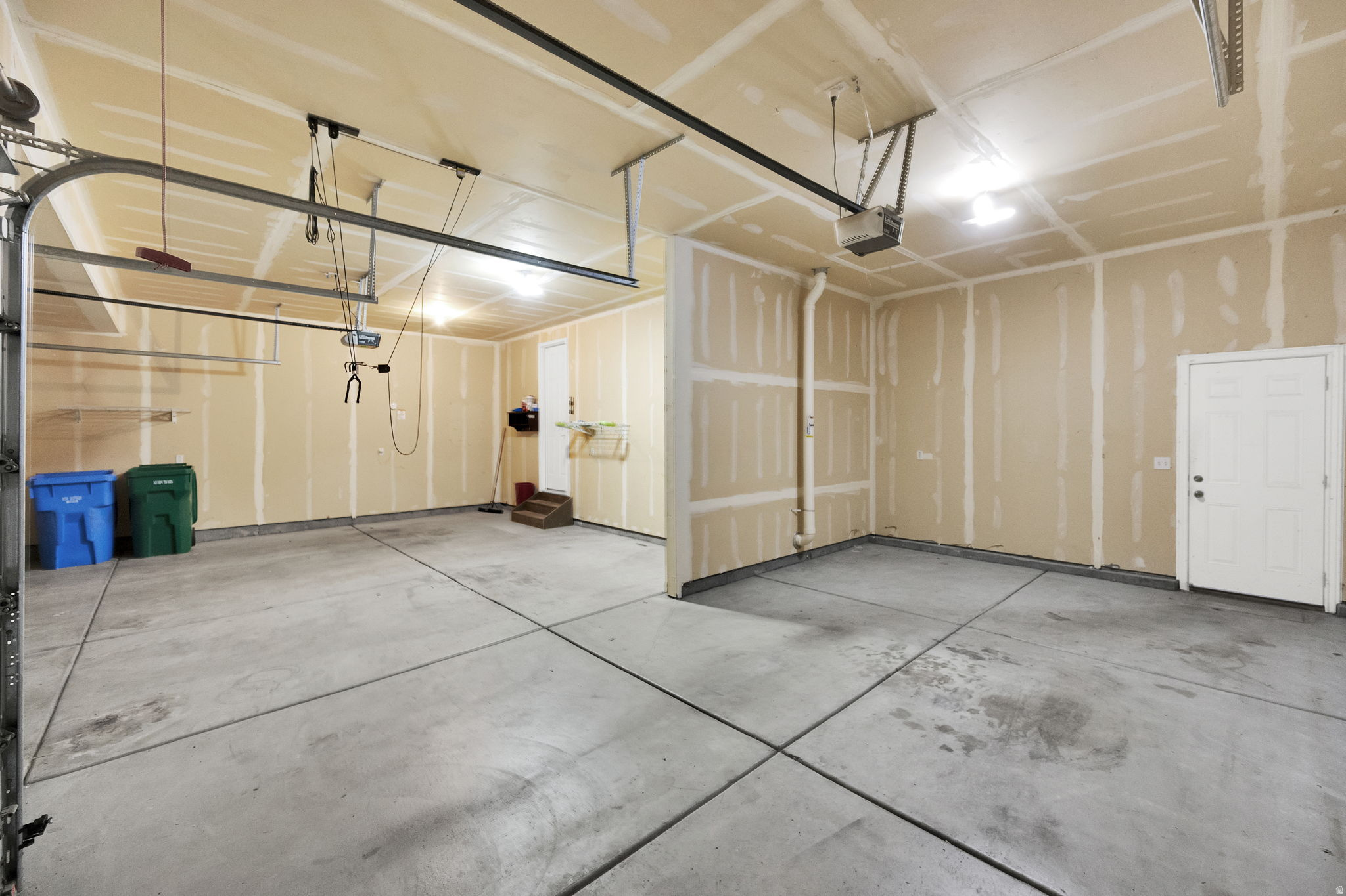 ROSE CREEK CROSSING - Residential