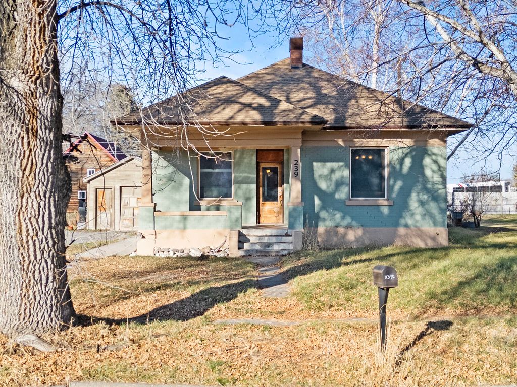 Photo of 239 E 200 N, Preston, ID 83263 (MLS # 2128469)