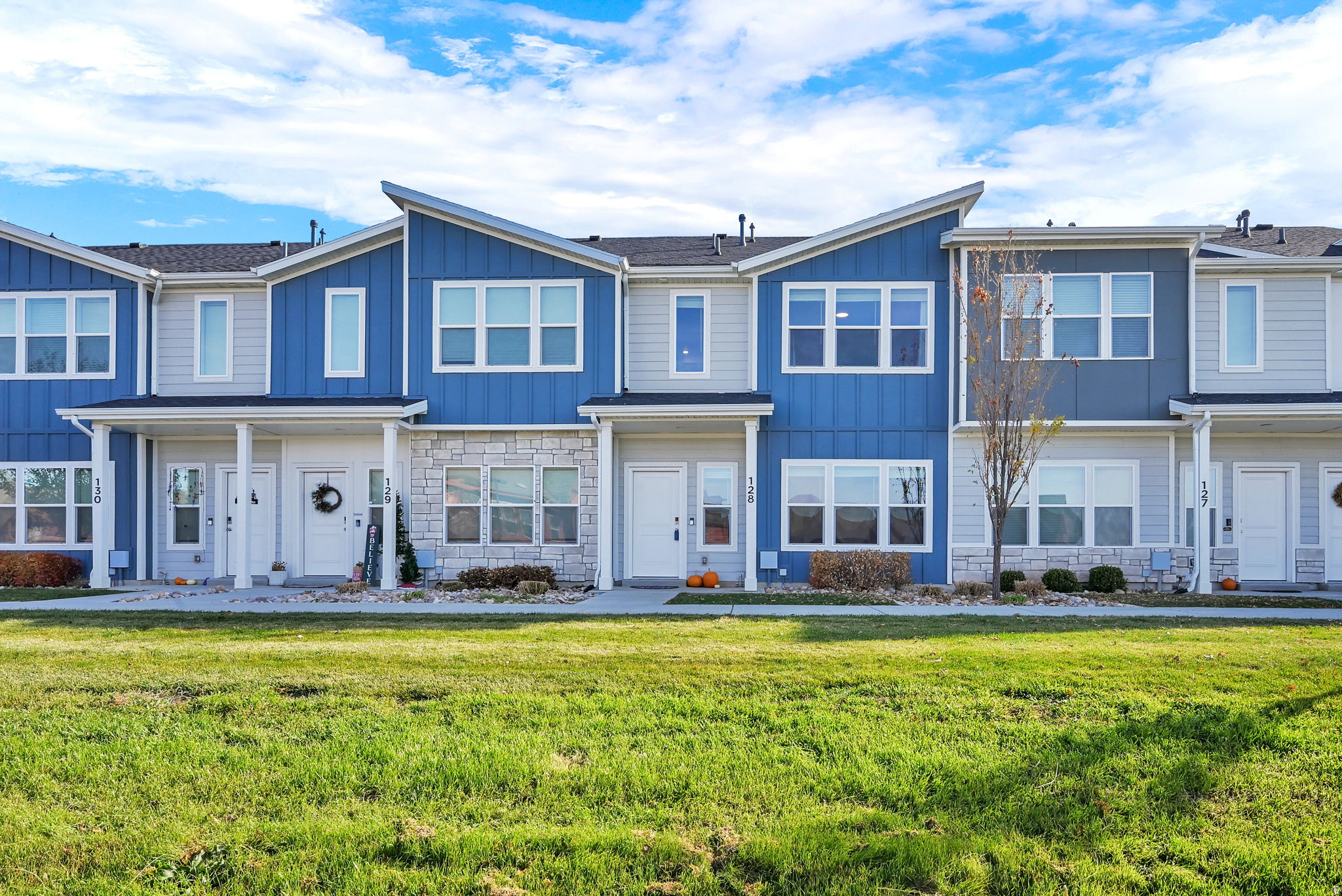 PROMINENCE POINT - Residential