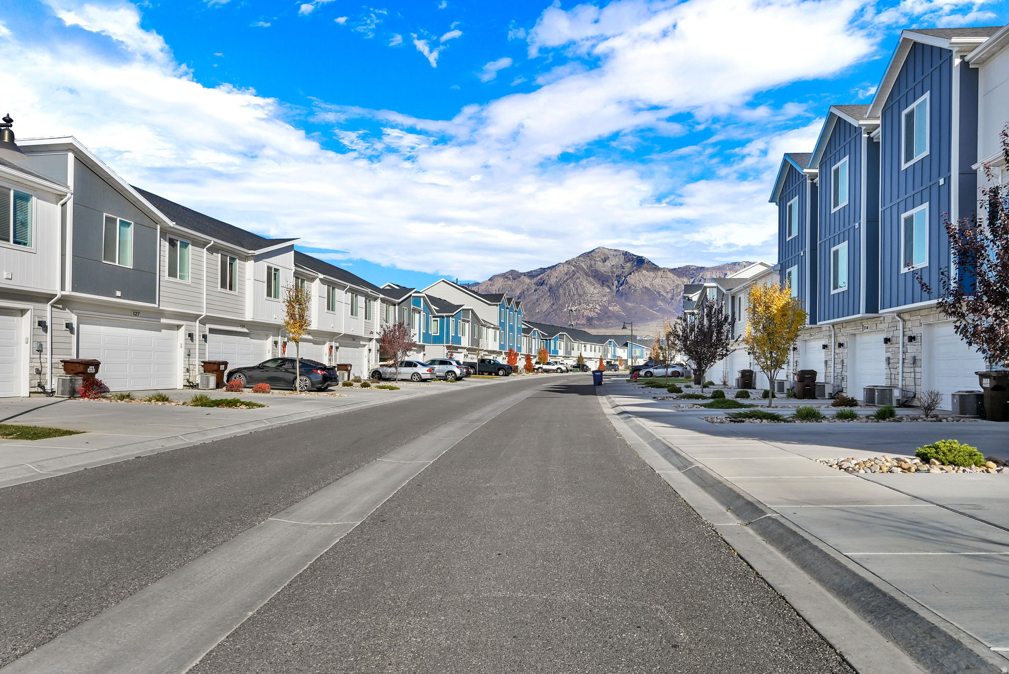 PROMINENCE POINT - Residential