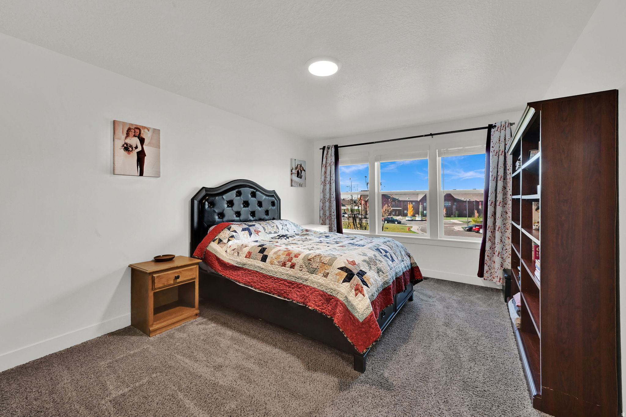 PROMINENCE POINT - Residential