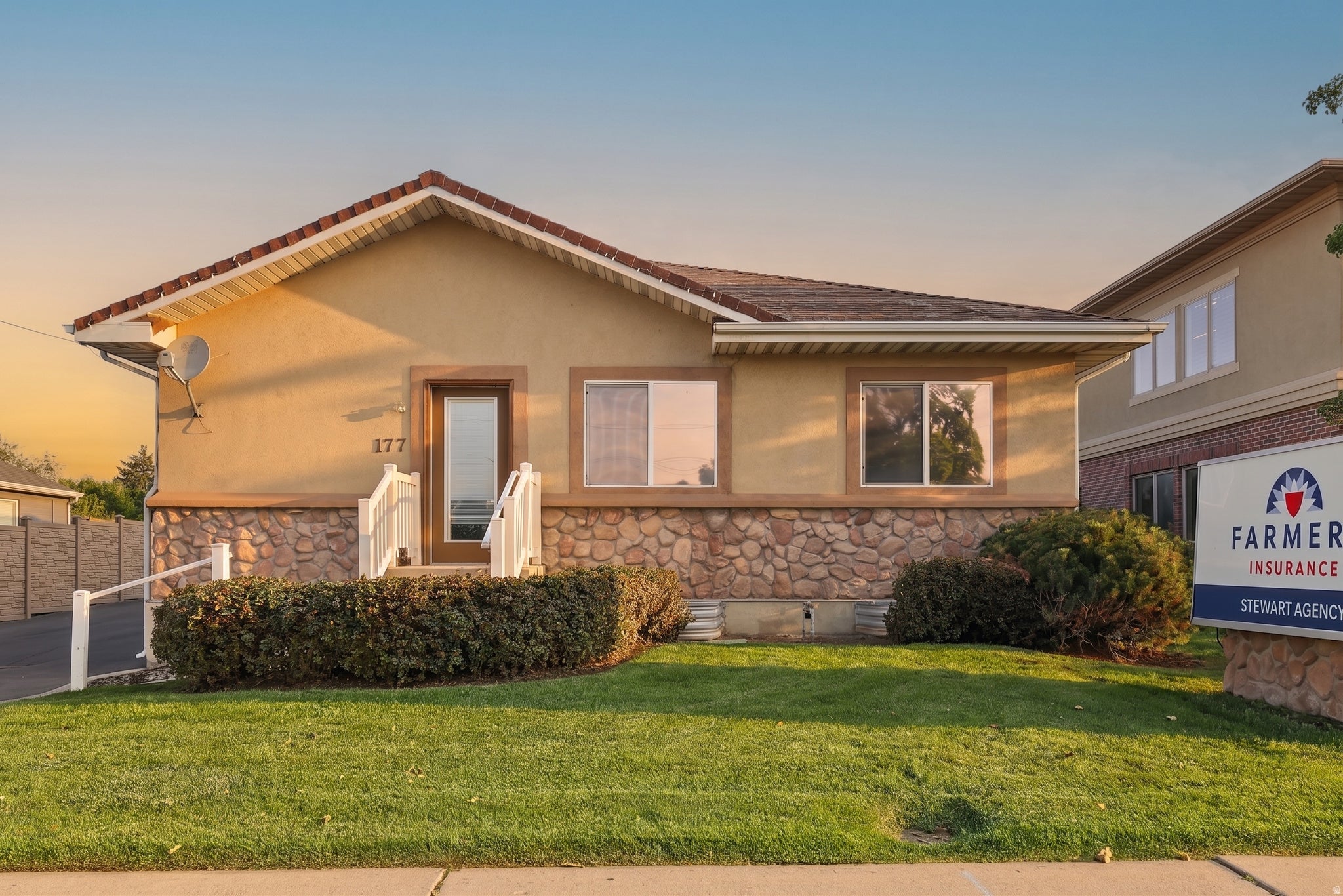 177 E Fort Union Blvd E, Midvale, UT 84047