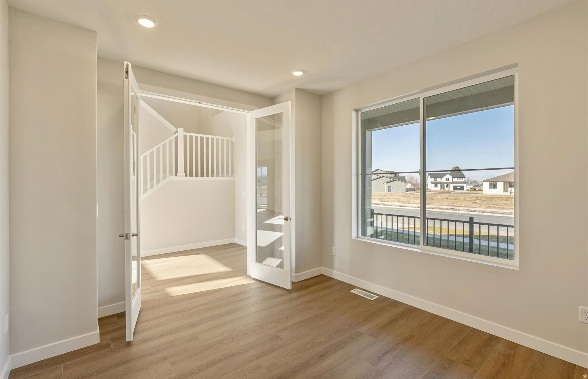 VALLEY VIEW - Residential