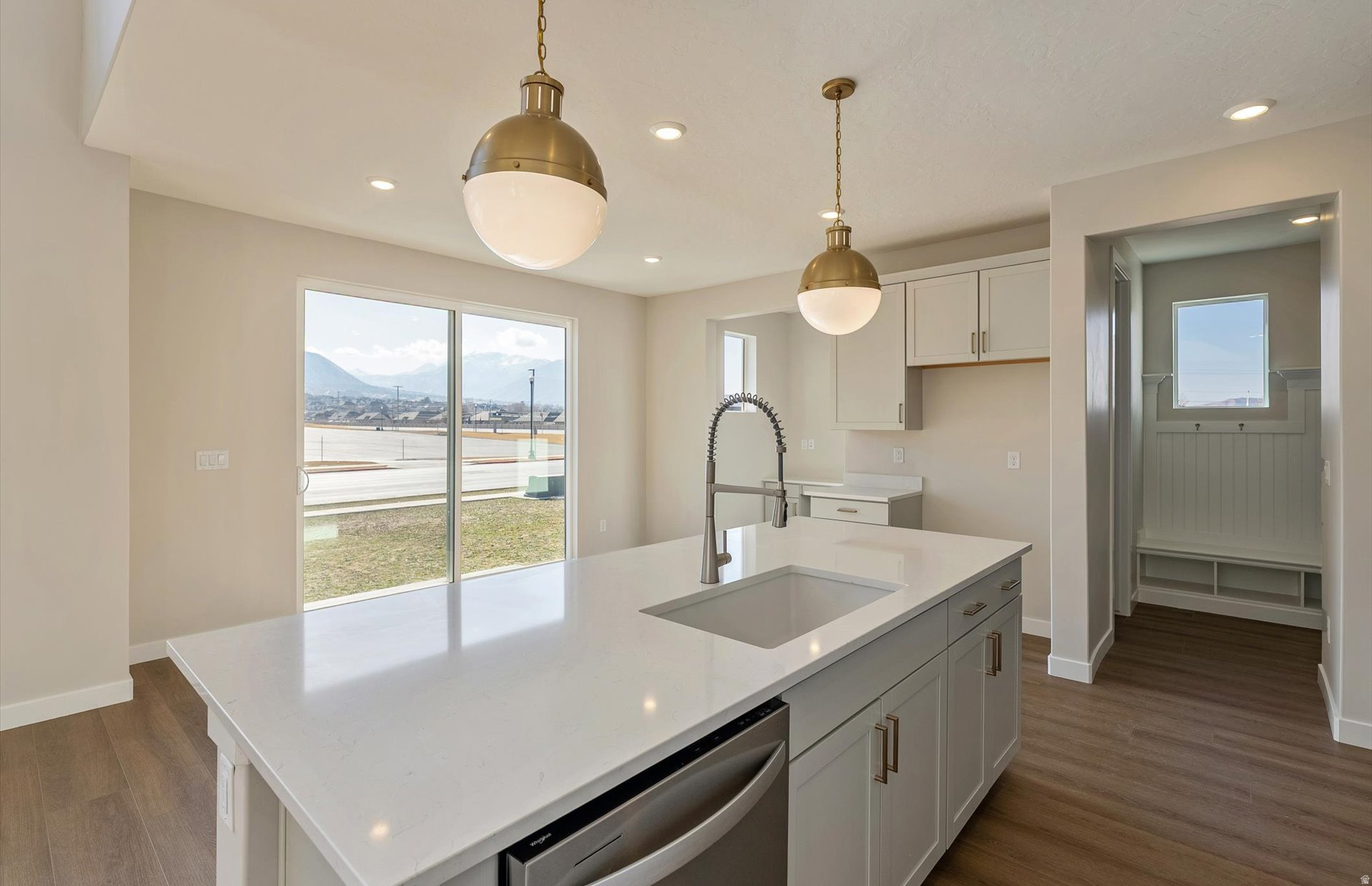 VALLEY VIEW - Residential