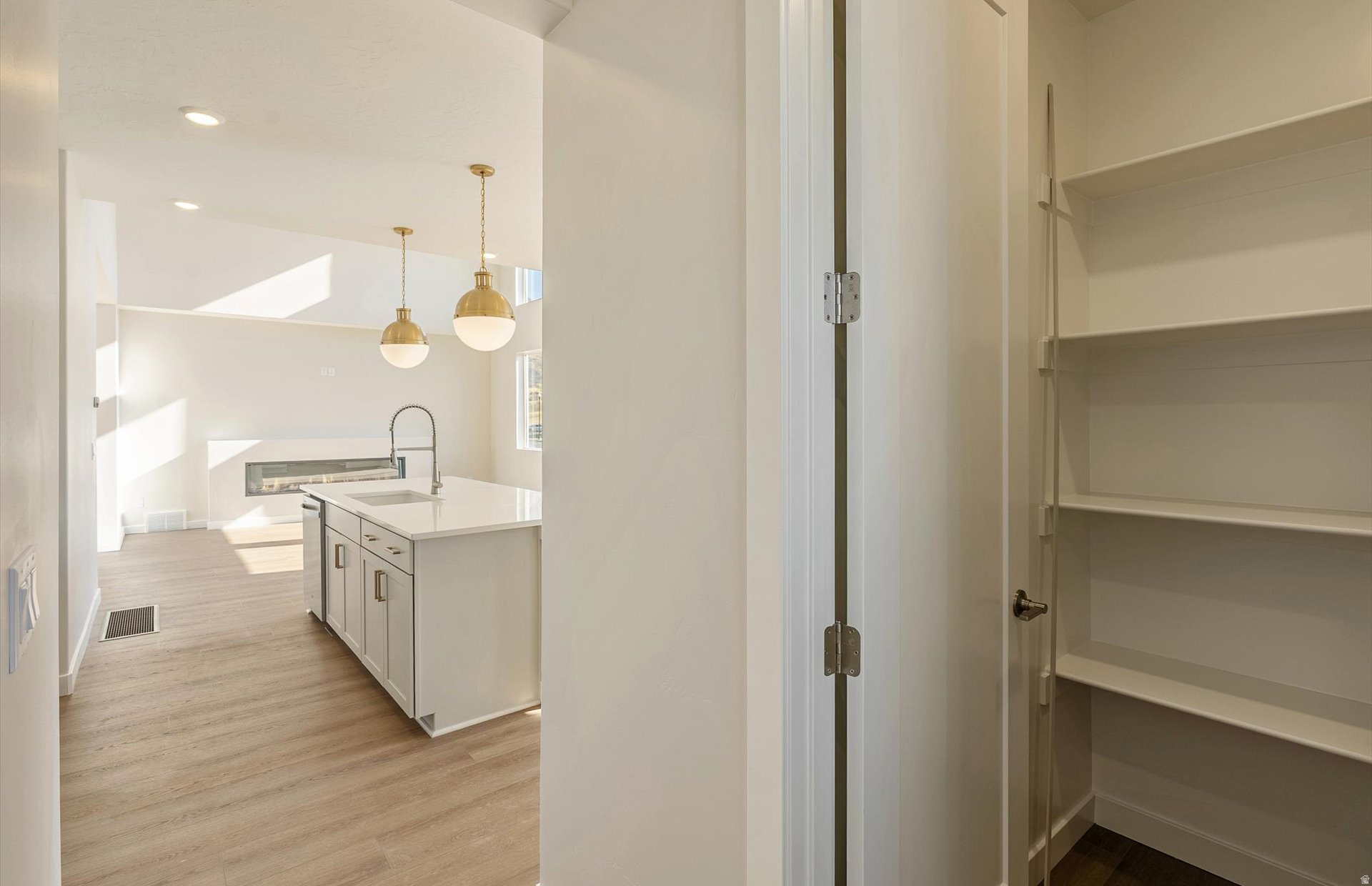 VALLEY VIEW - Residential