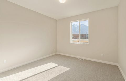 Tiny photo for 1026 E 310 S, Salem, UT 84653 (MLS # 2135879)