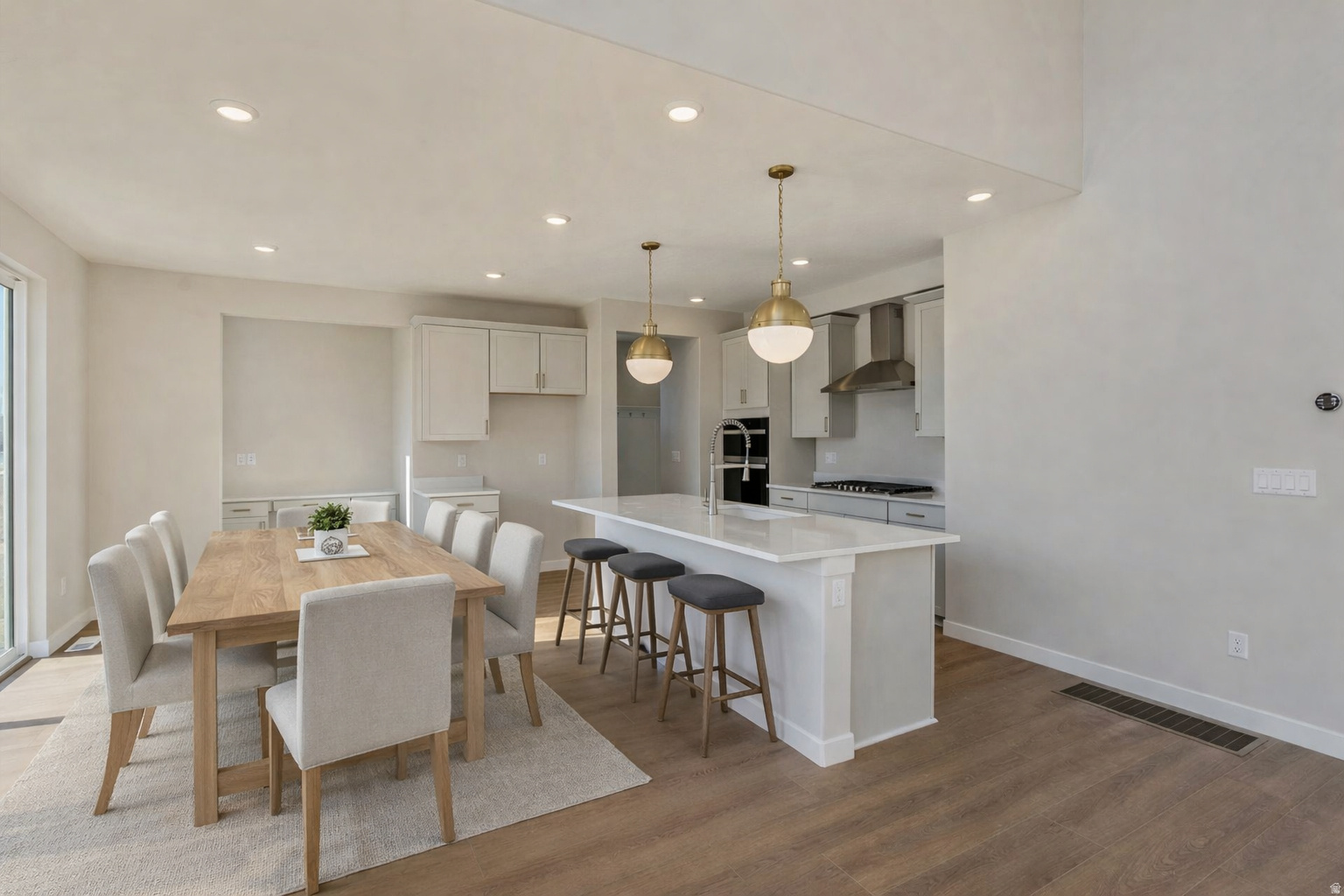 VALLEY VIEW - Residential