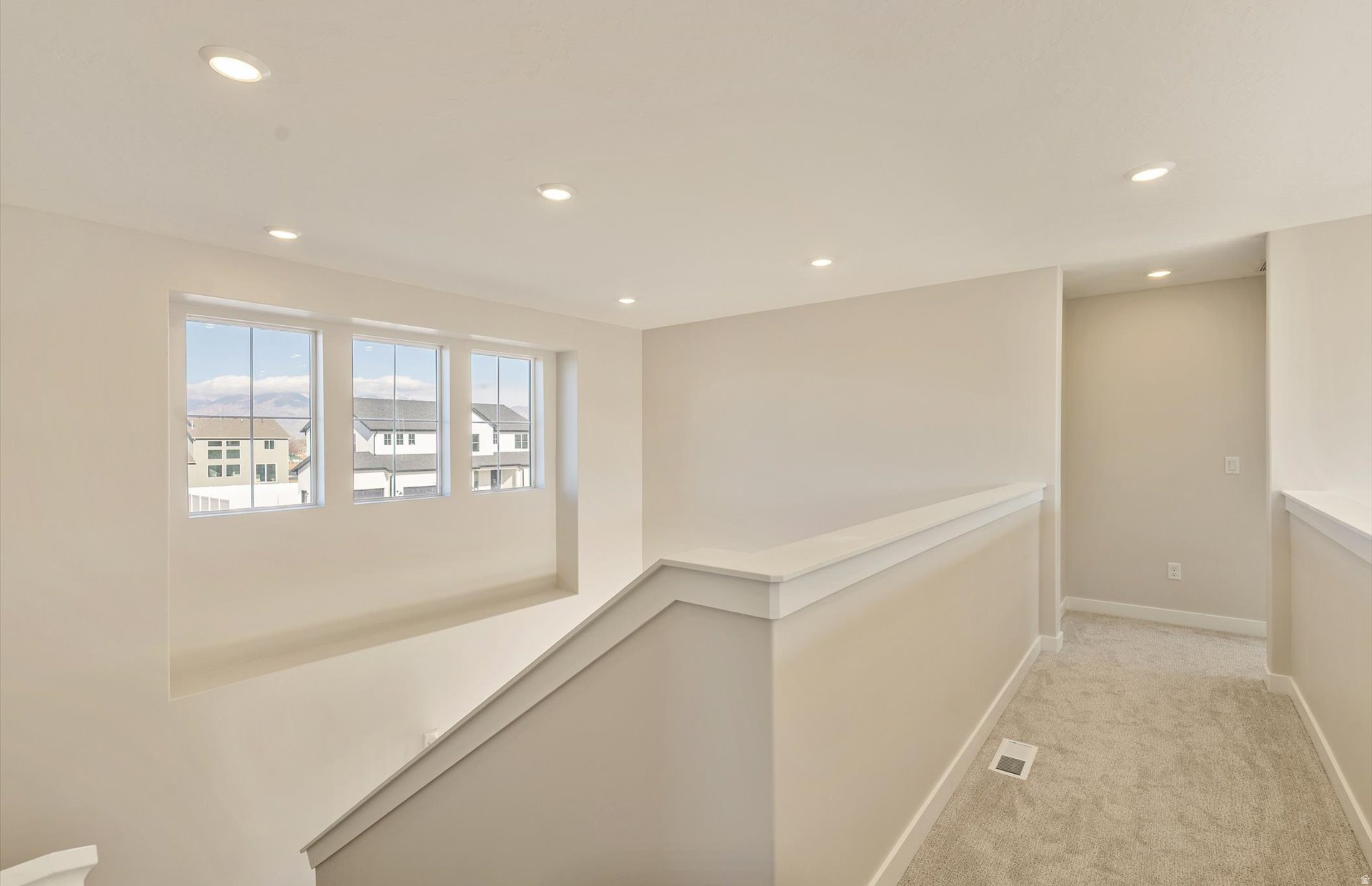 VALLEY VIEW - Residential