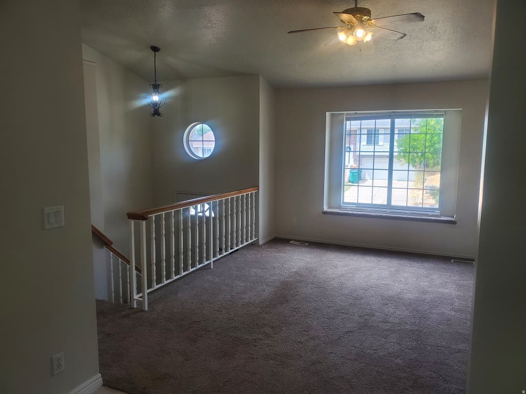 Photo of 434 W 180 N, Clearfield, UT 84015 (MLS # 2170081)