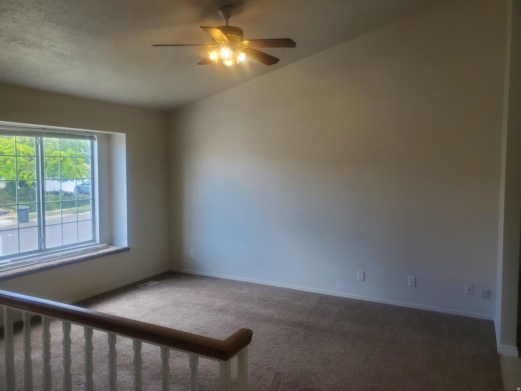 Photo of 434 W 180 N, Clearfield, UT 84015 (MLS # 2170081)