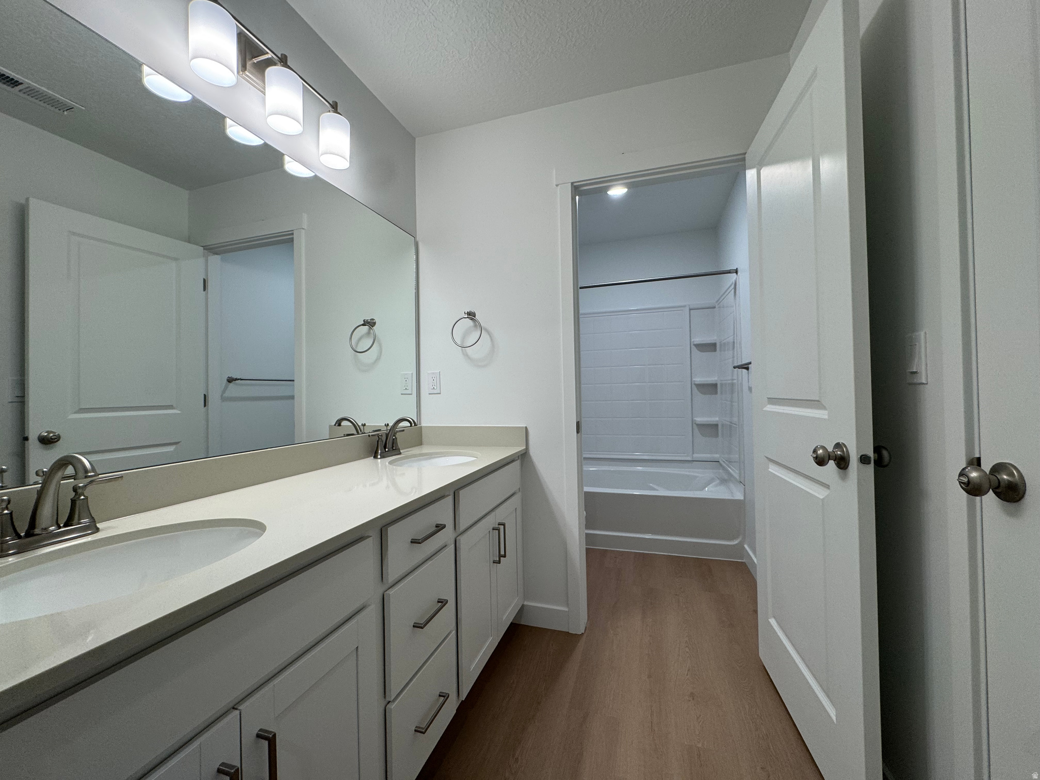TRAILSIDE - Residential