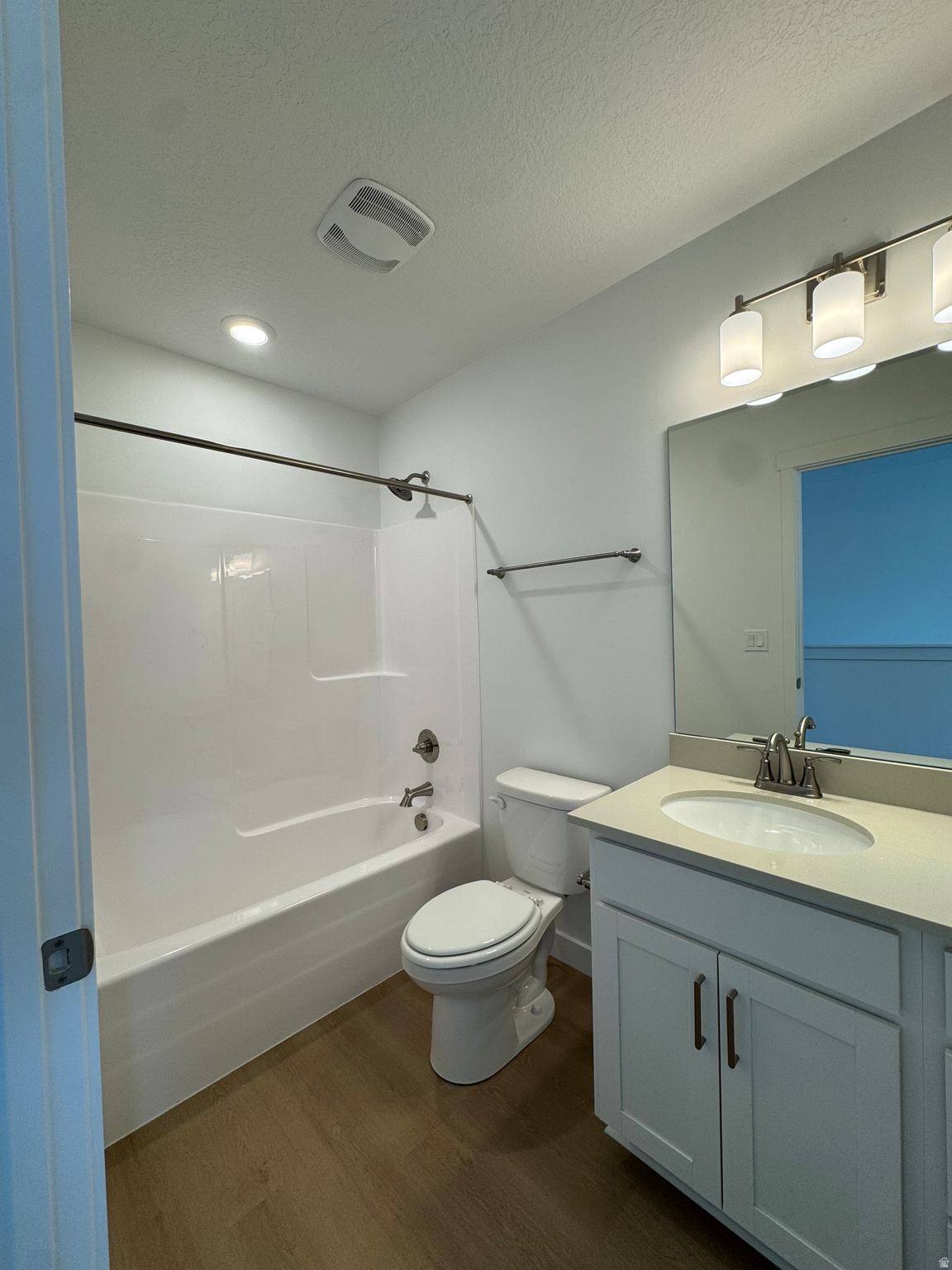 TRAILSIDE - Residential