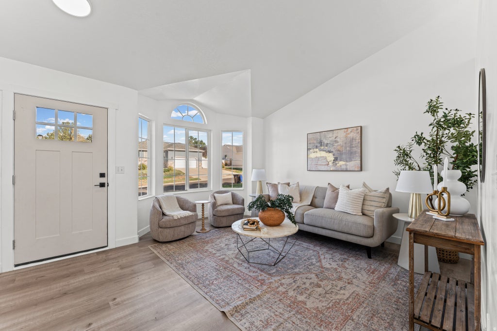 Photo of 12202 JONATHAN VIEW LN, Draper, UT 84020 (MLS # 2185384)
