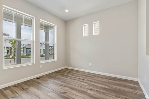 Tiny photo for 11709 S WILLOW WALK DR #595, South Jordan, UT 84009 (MLS # 2116710)