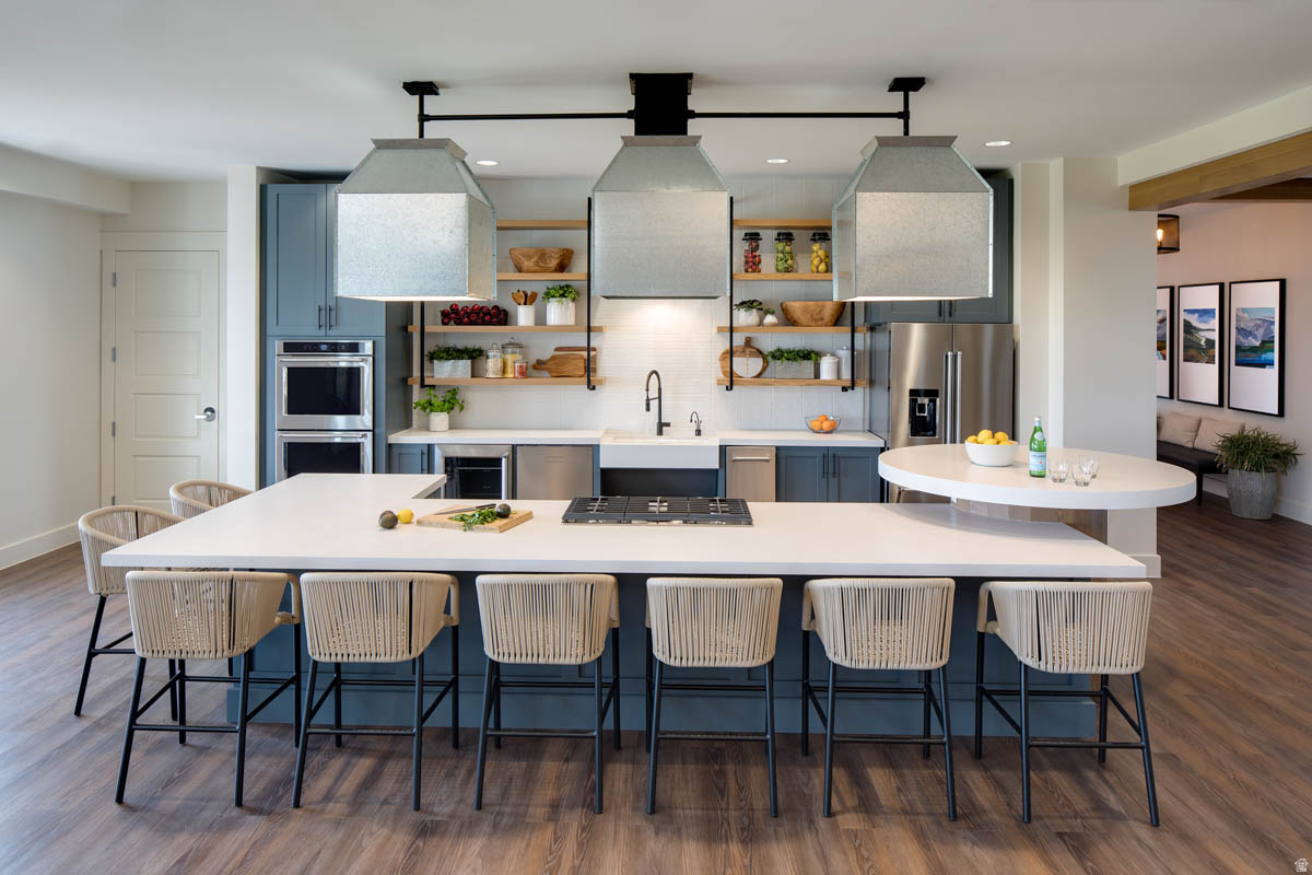 DAYBREAK SPRINGHOUSE - Residential