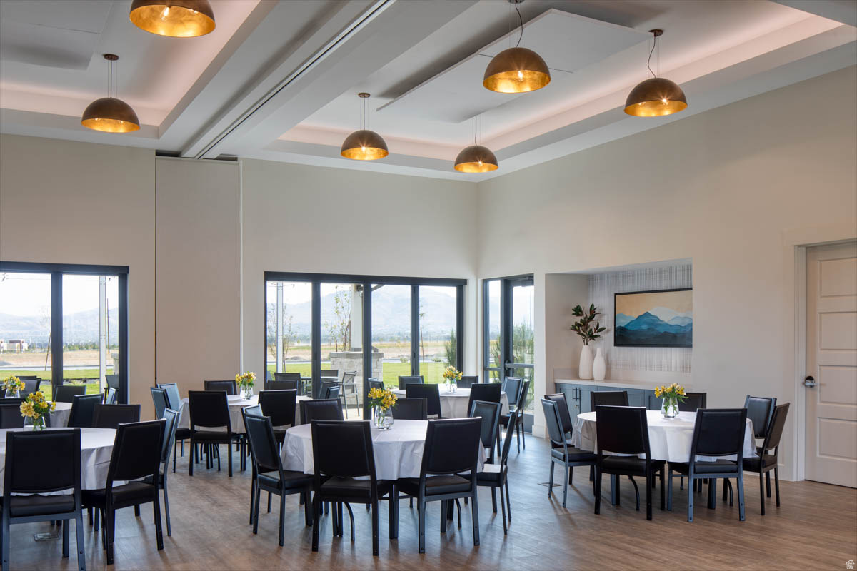 DAYBREAK SPRINGHOUSE - Residential